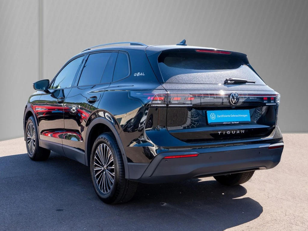 Volkswagen-Tiguan-image-3