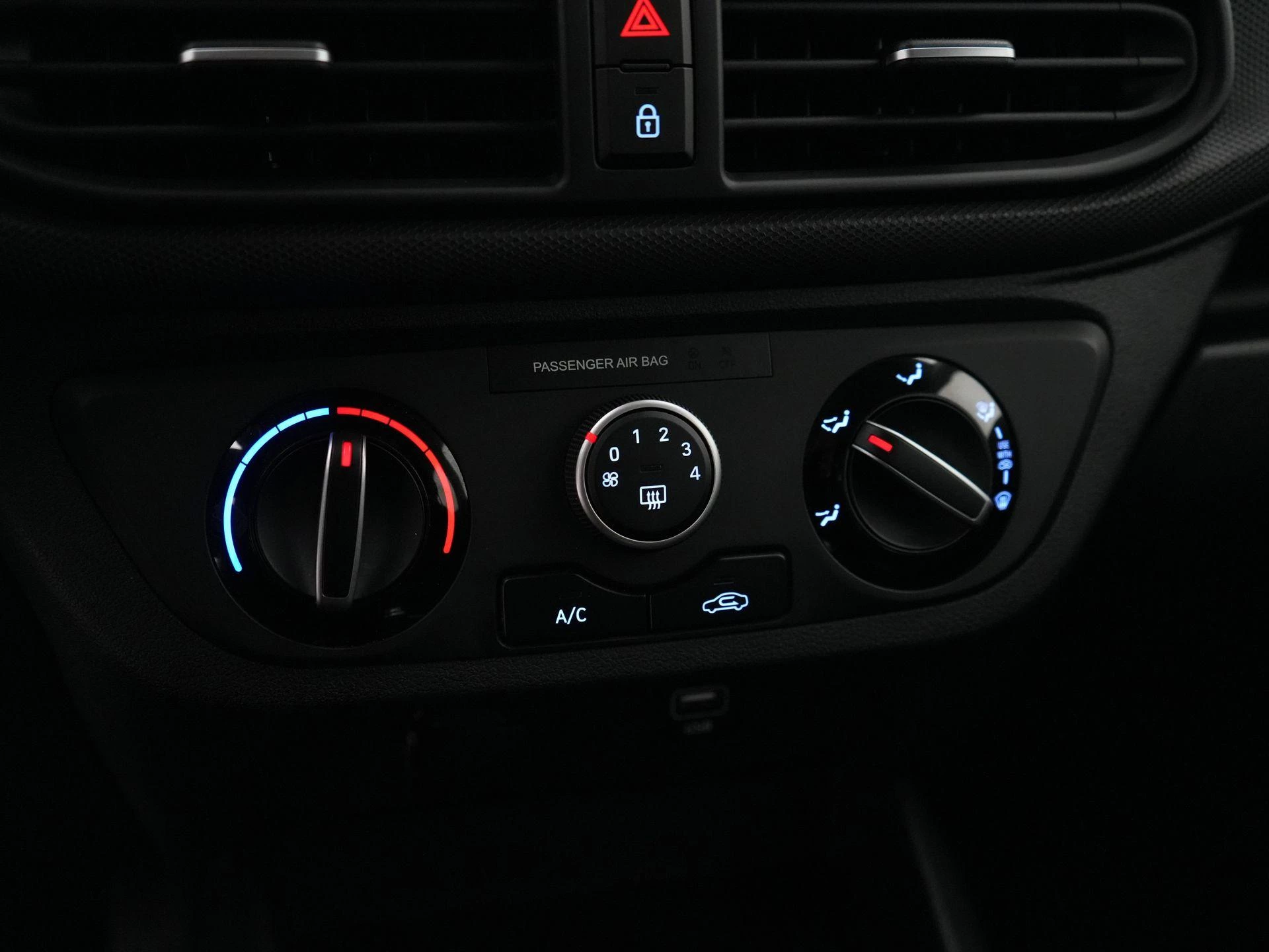Hyundai-i10-image-23