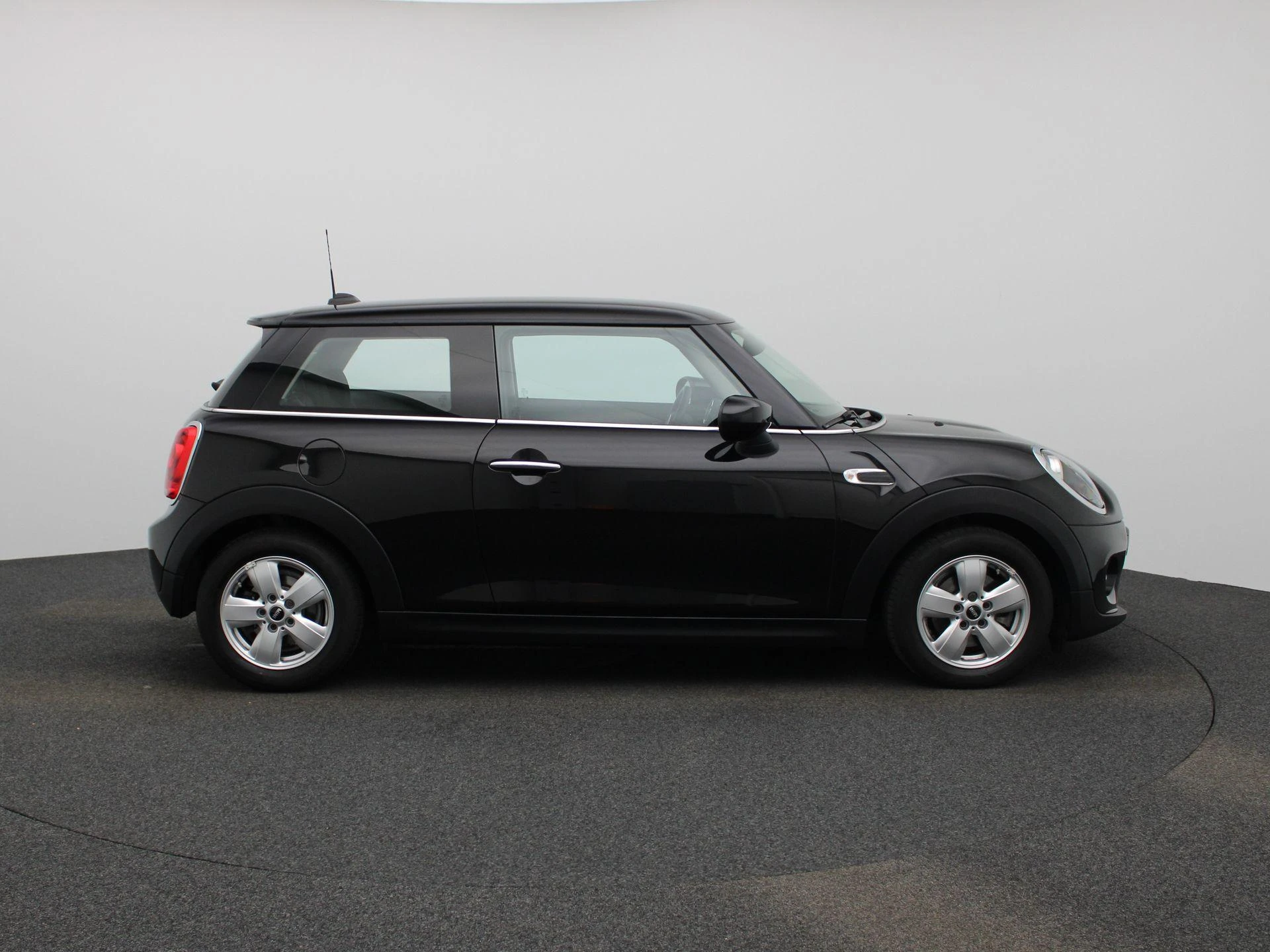 MINI-3-deurs-image-5