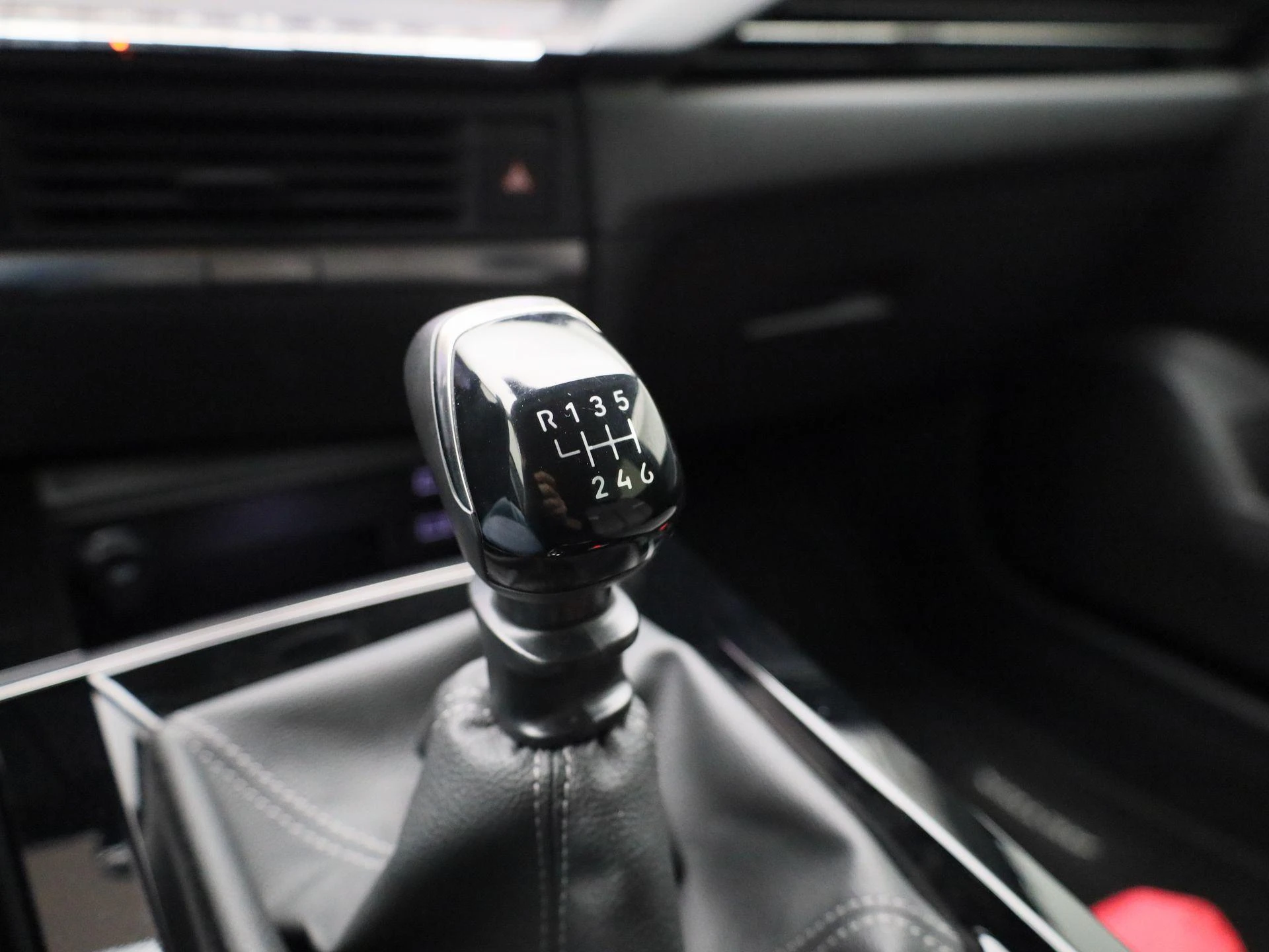 Opel-Astra-image-22