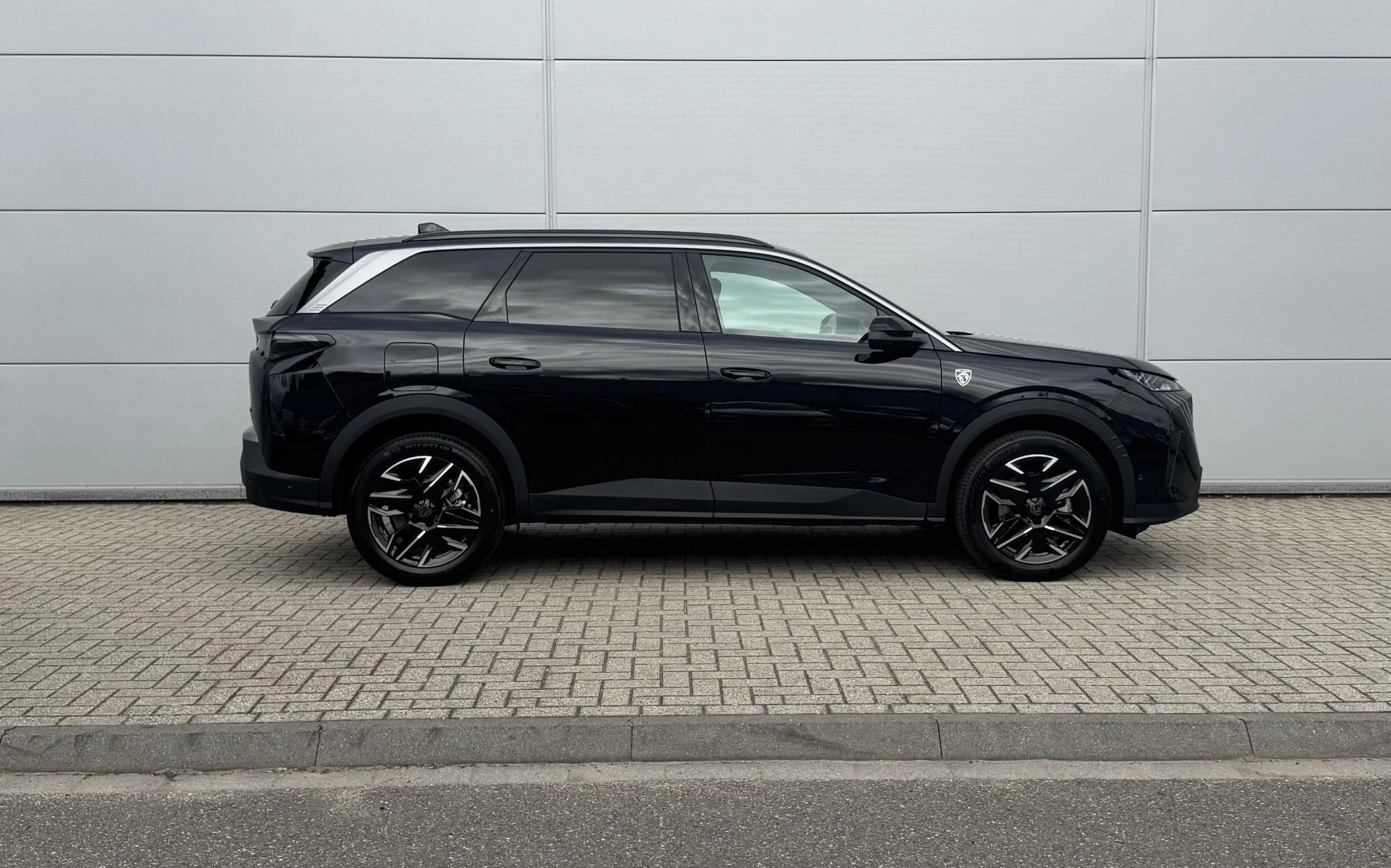 Peugeot-5008-image-6