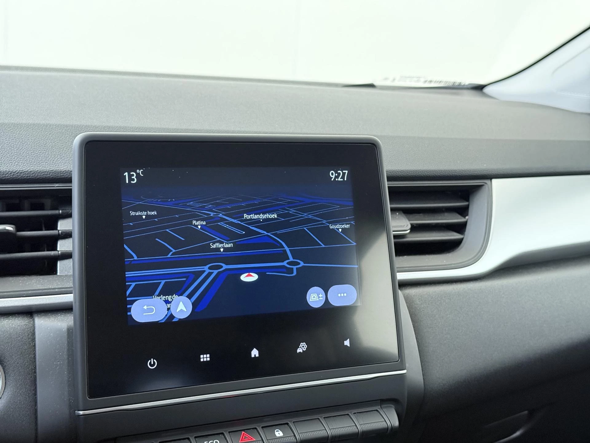 Renault-Captur-image-17