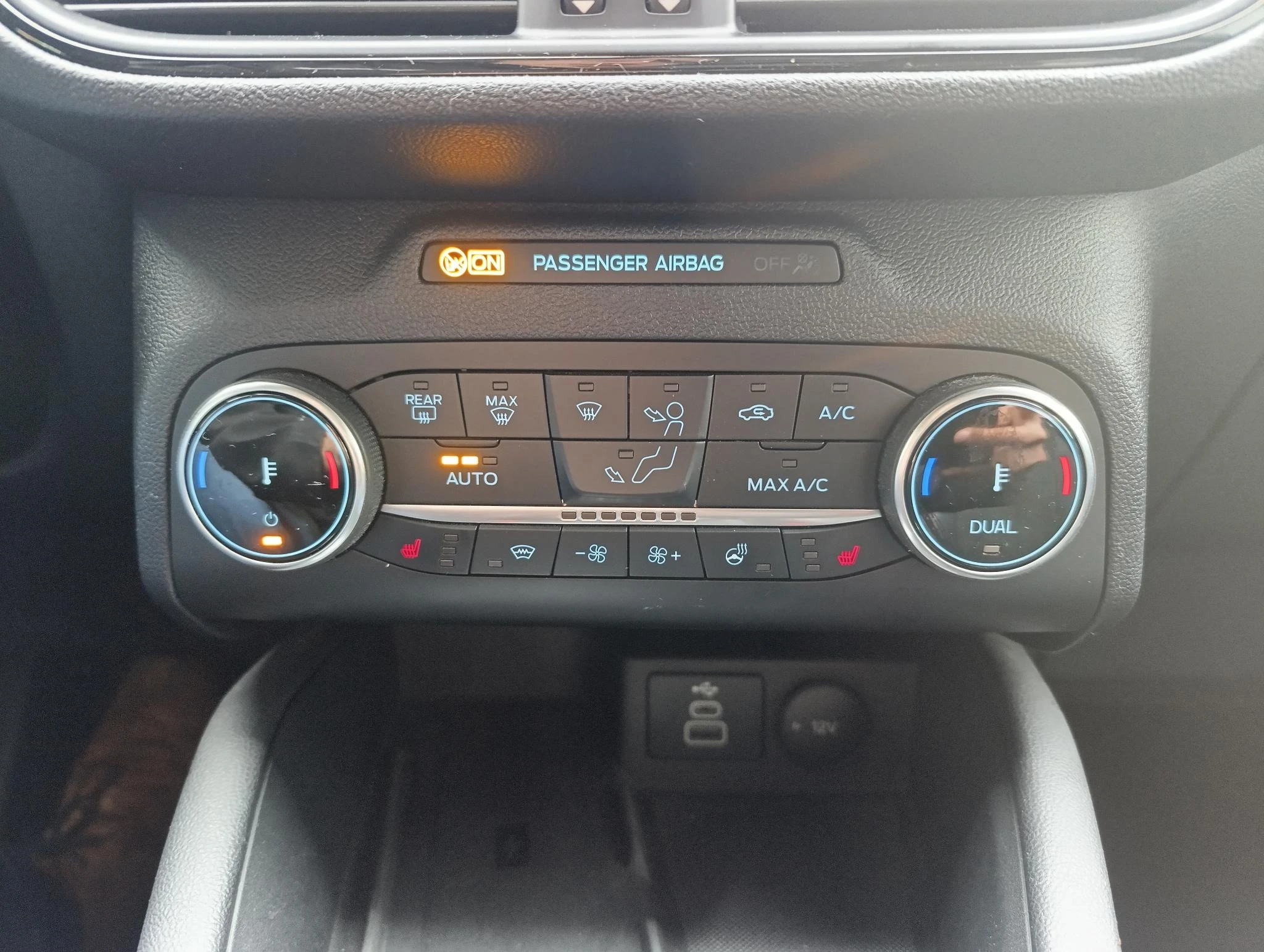 Ford-Kuga-image-28