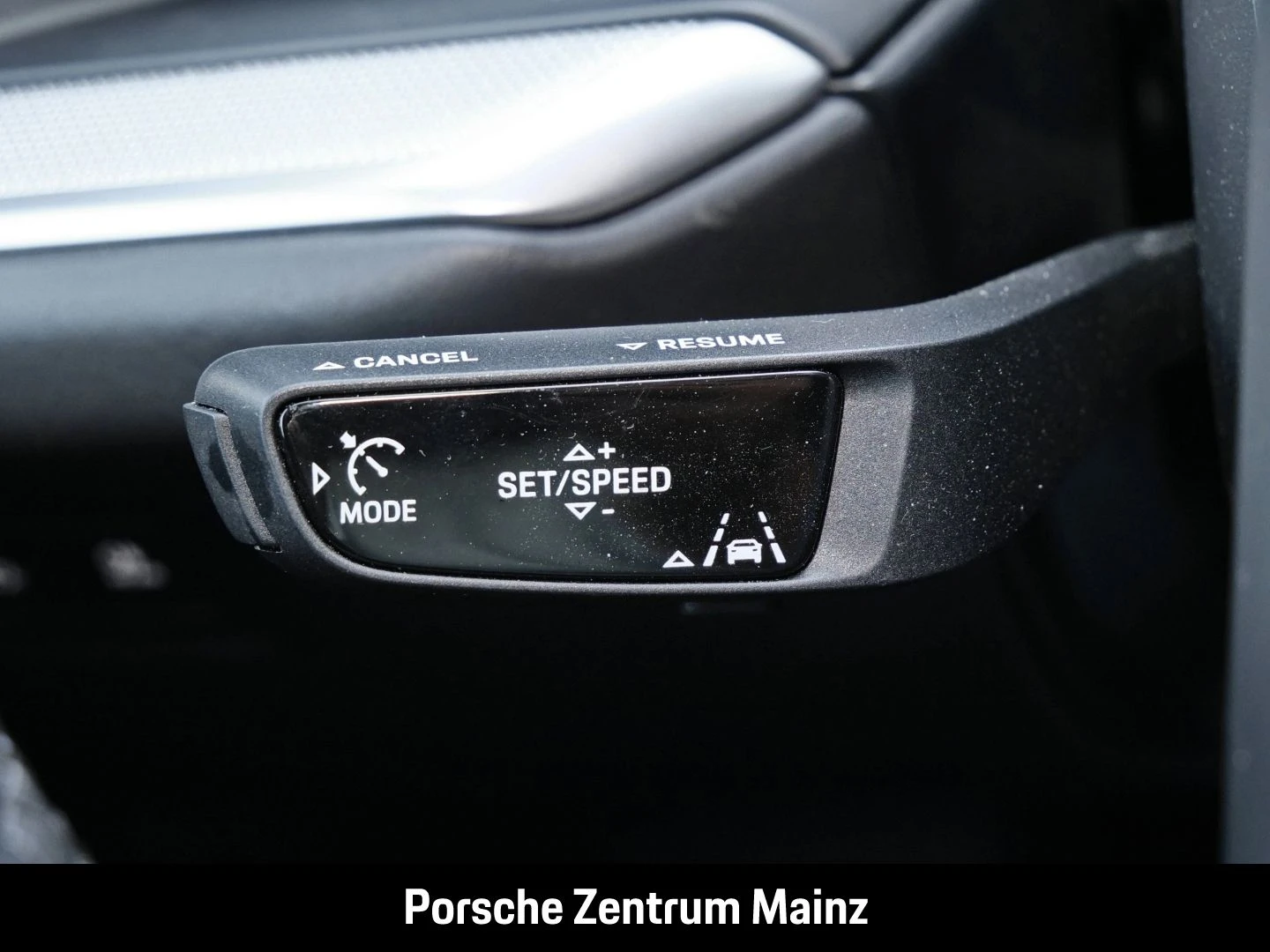 Porsche-Cayenne-image-24
