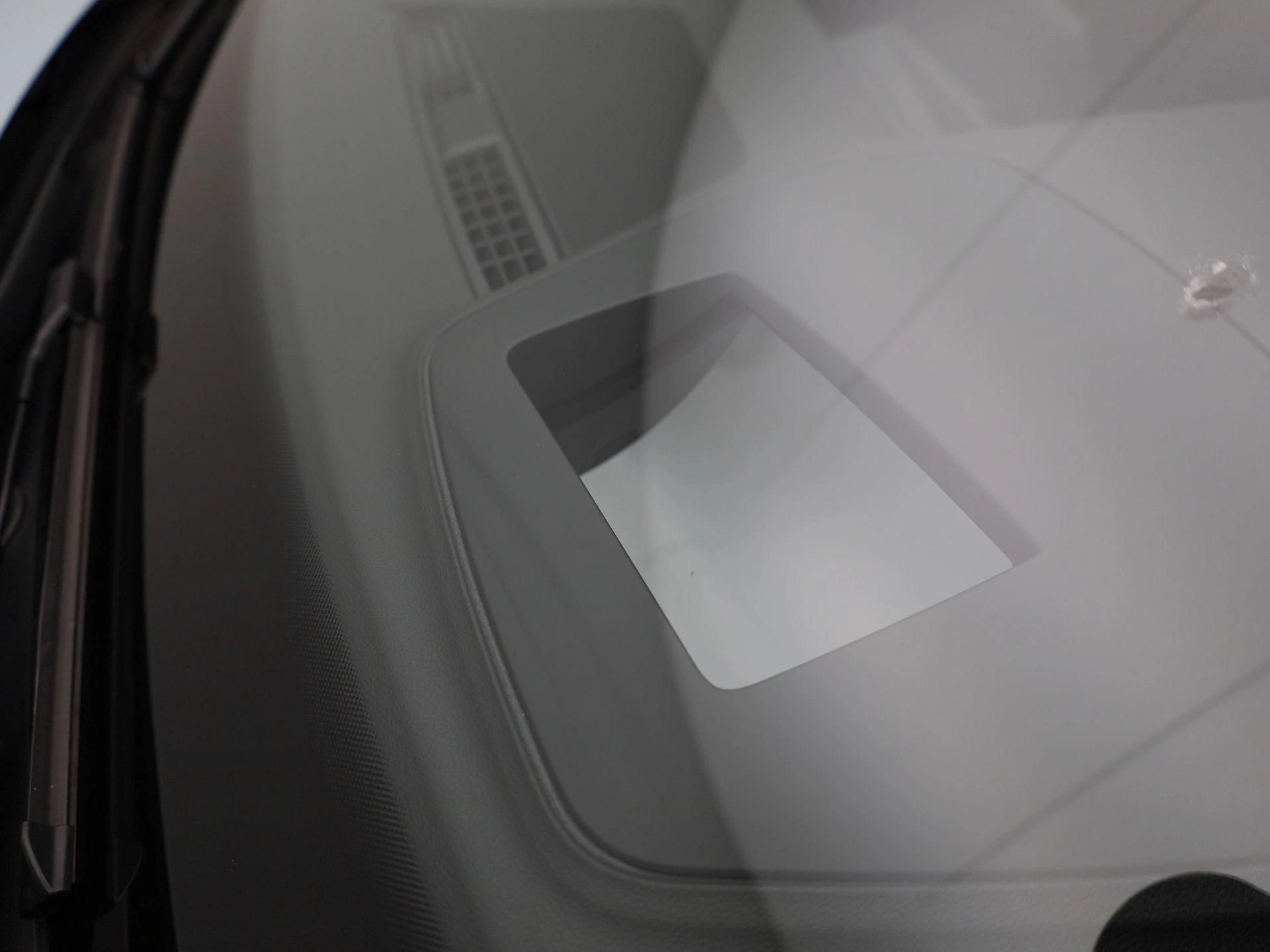 Volkswagen-Golf-image-31