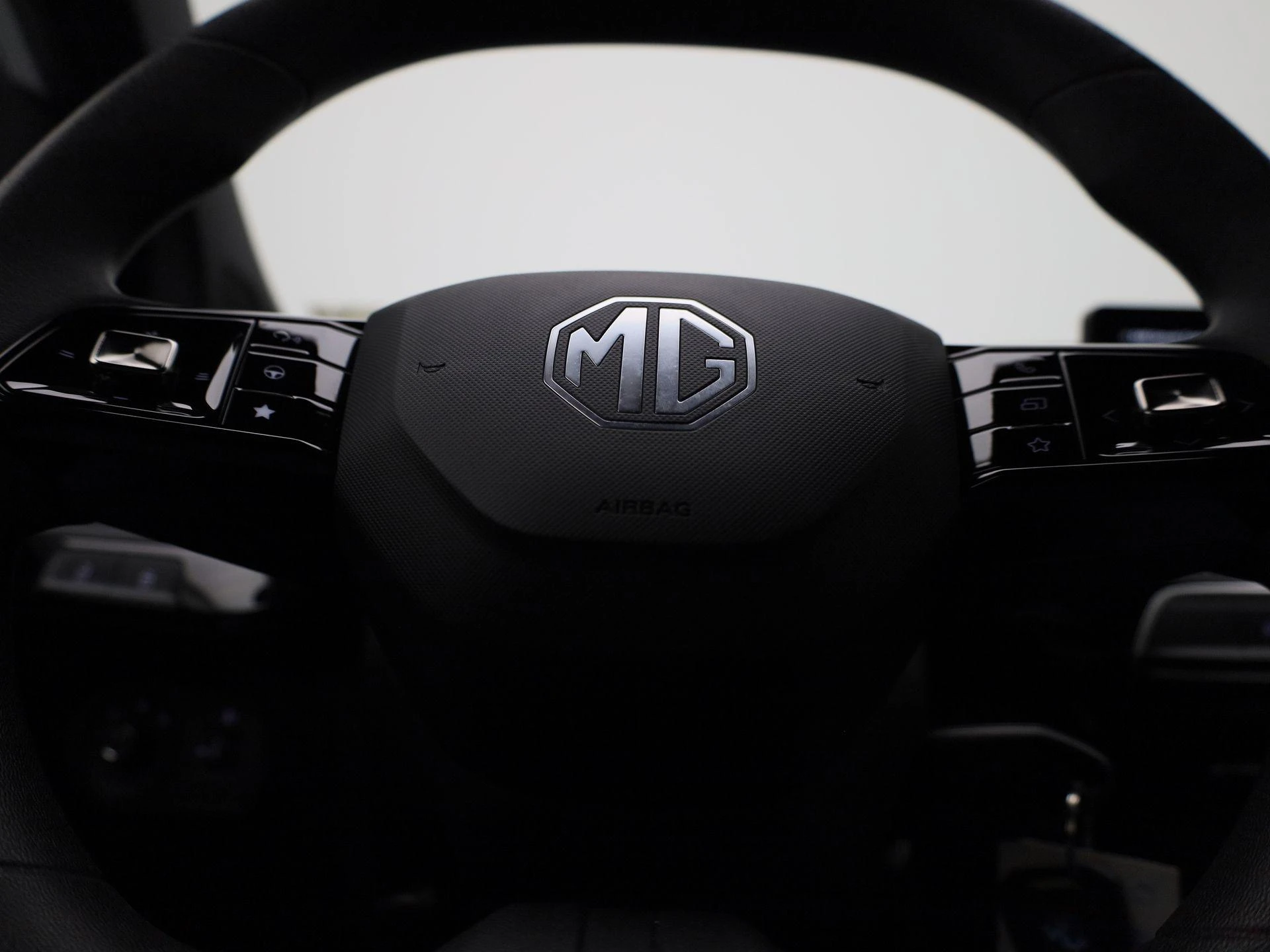 MG MG3 - 25