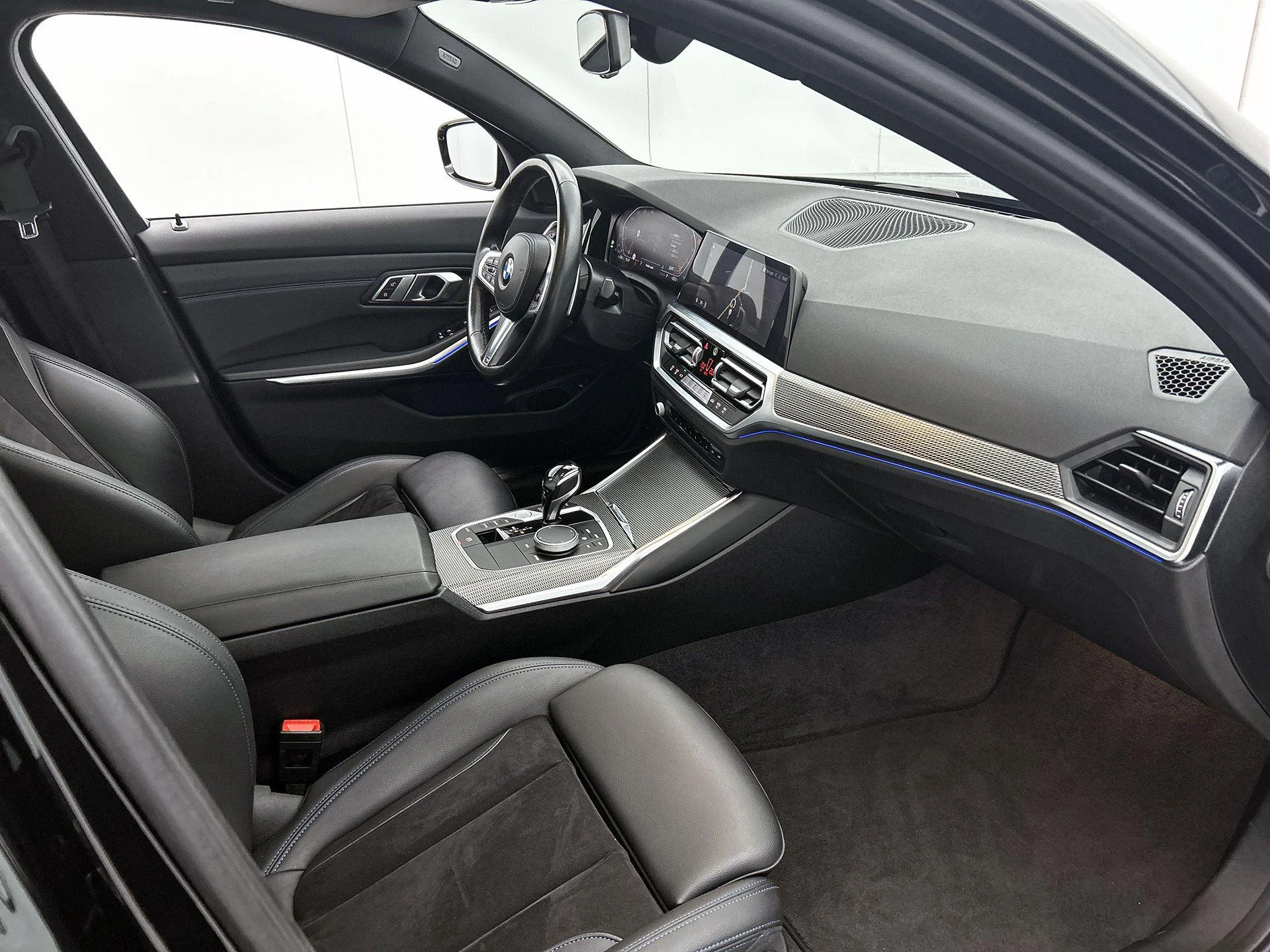 BMW-3 Serie-image-26