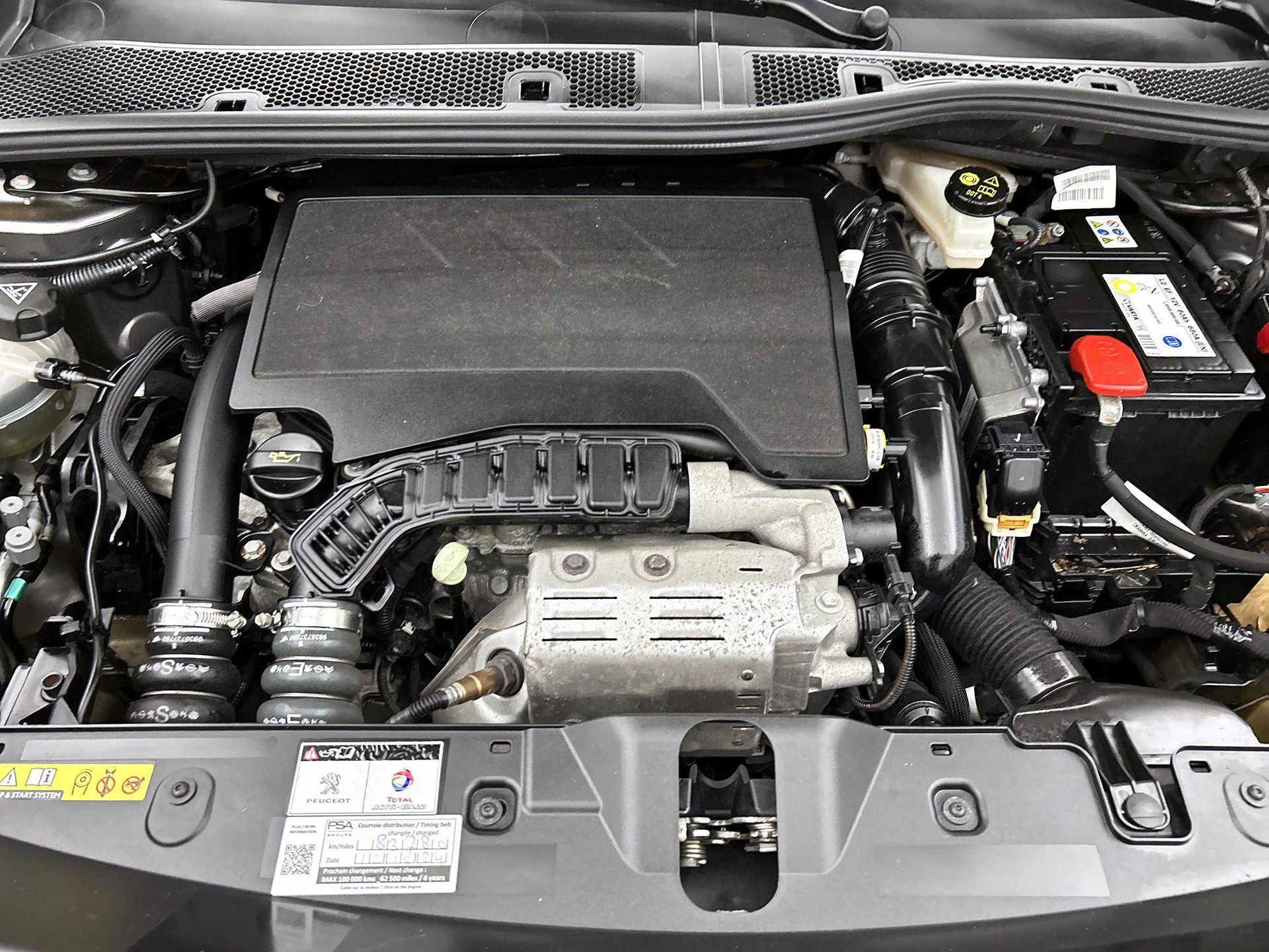Peugeot-2008-image-23