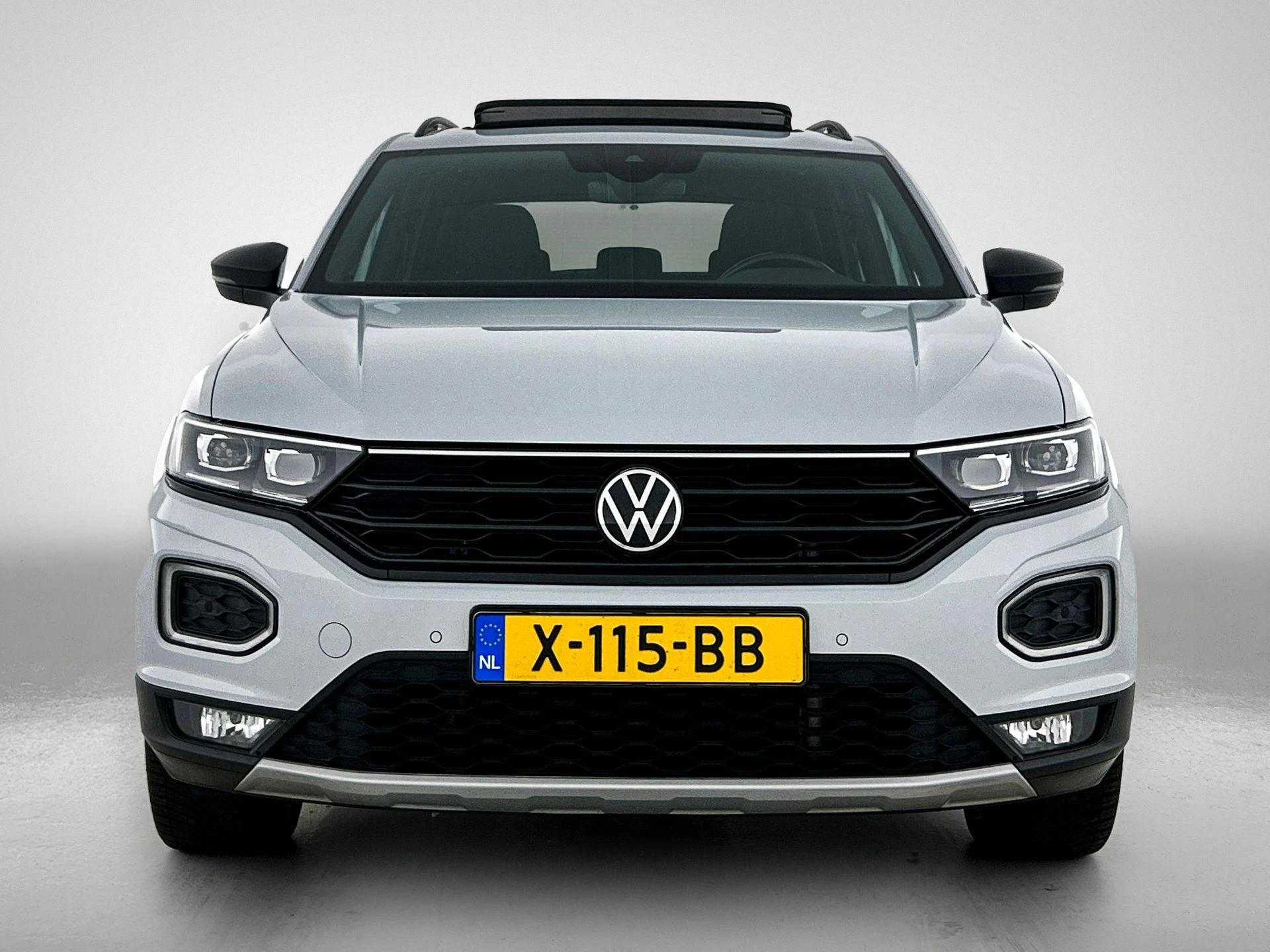 Volkswagen-T-Roc-image-4