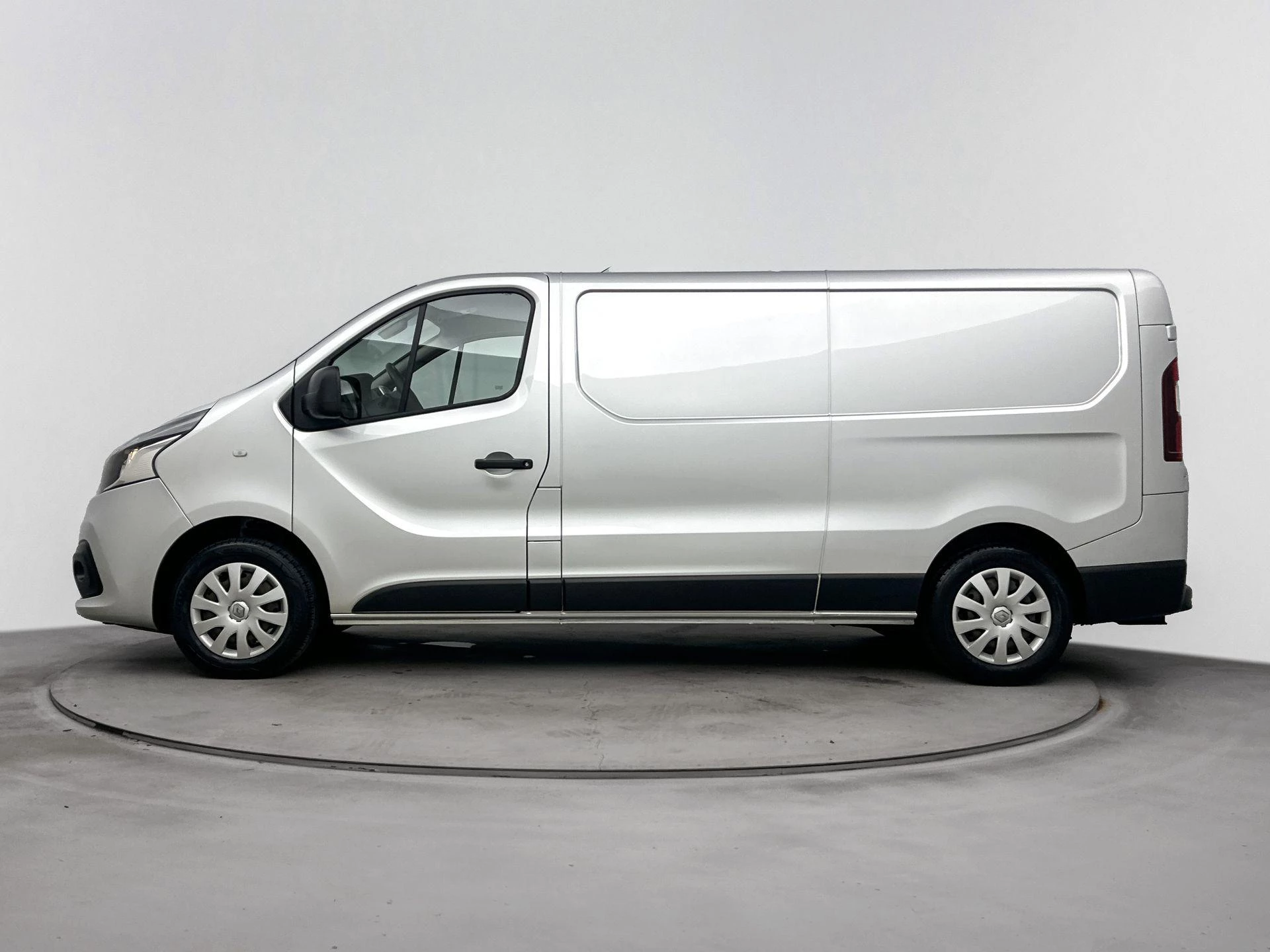Renault Trafic 1.6 dCi 120 Pk T29 L2H1 Luxe