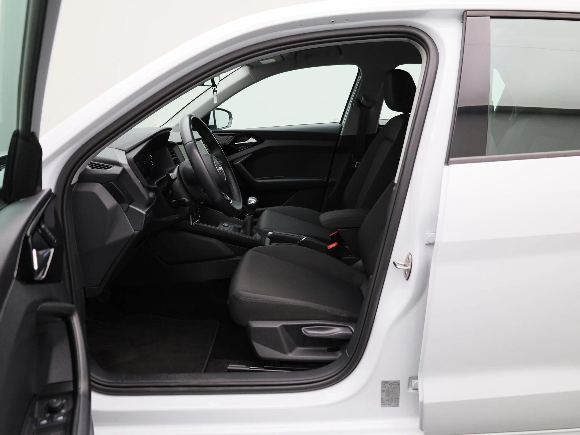 Audi-A1 Sportback-image-8