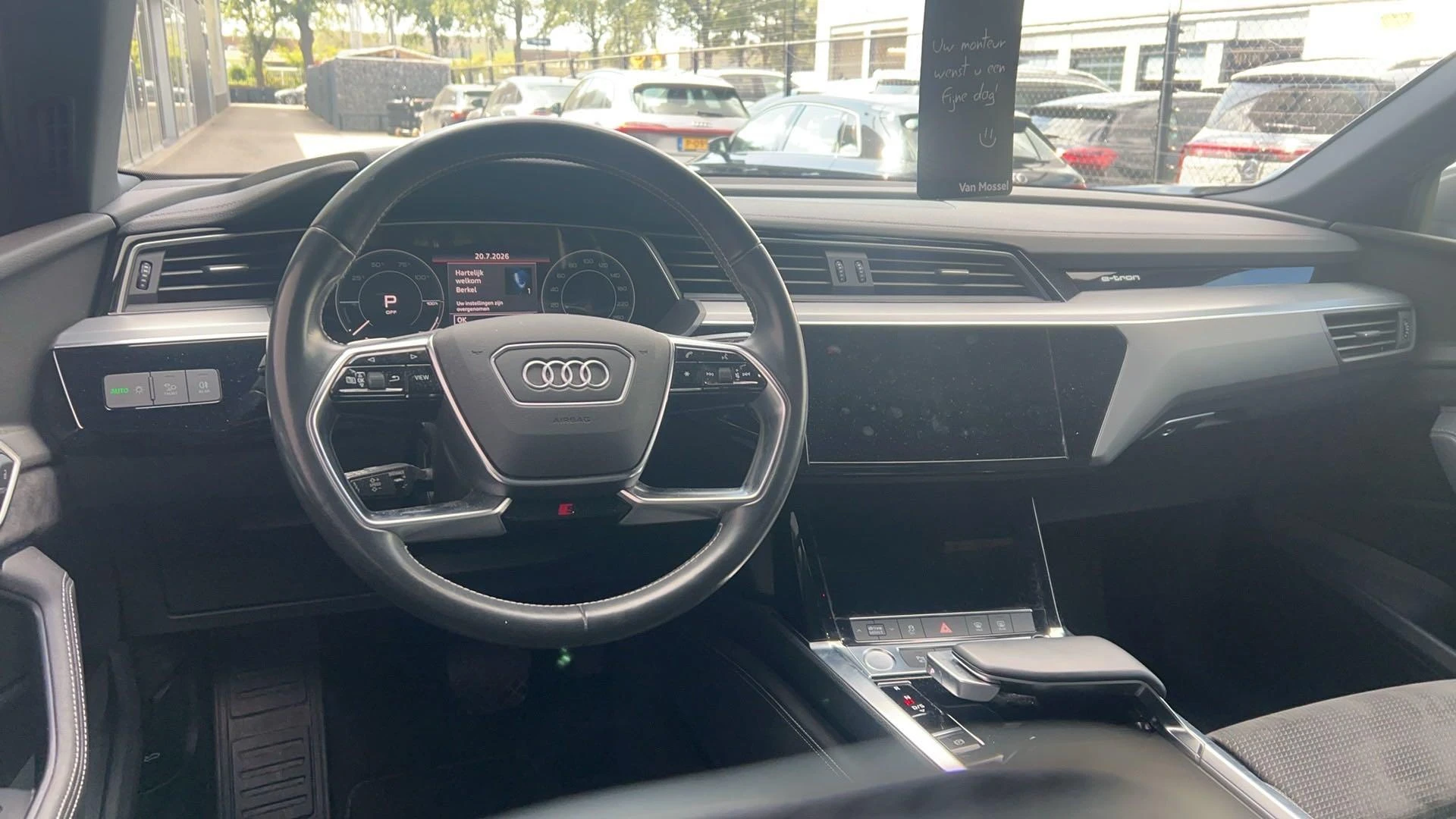 Audi e-tron 50 quattro Business edition 71 kWh