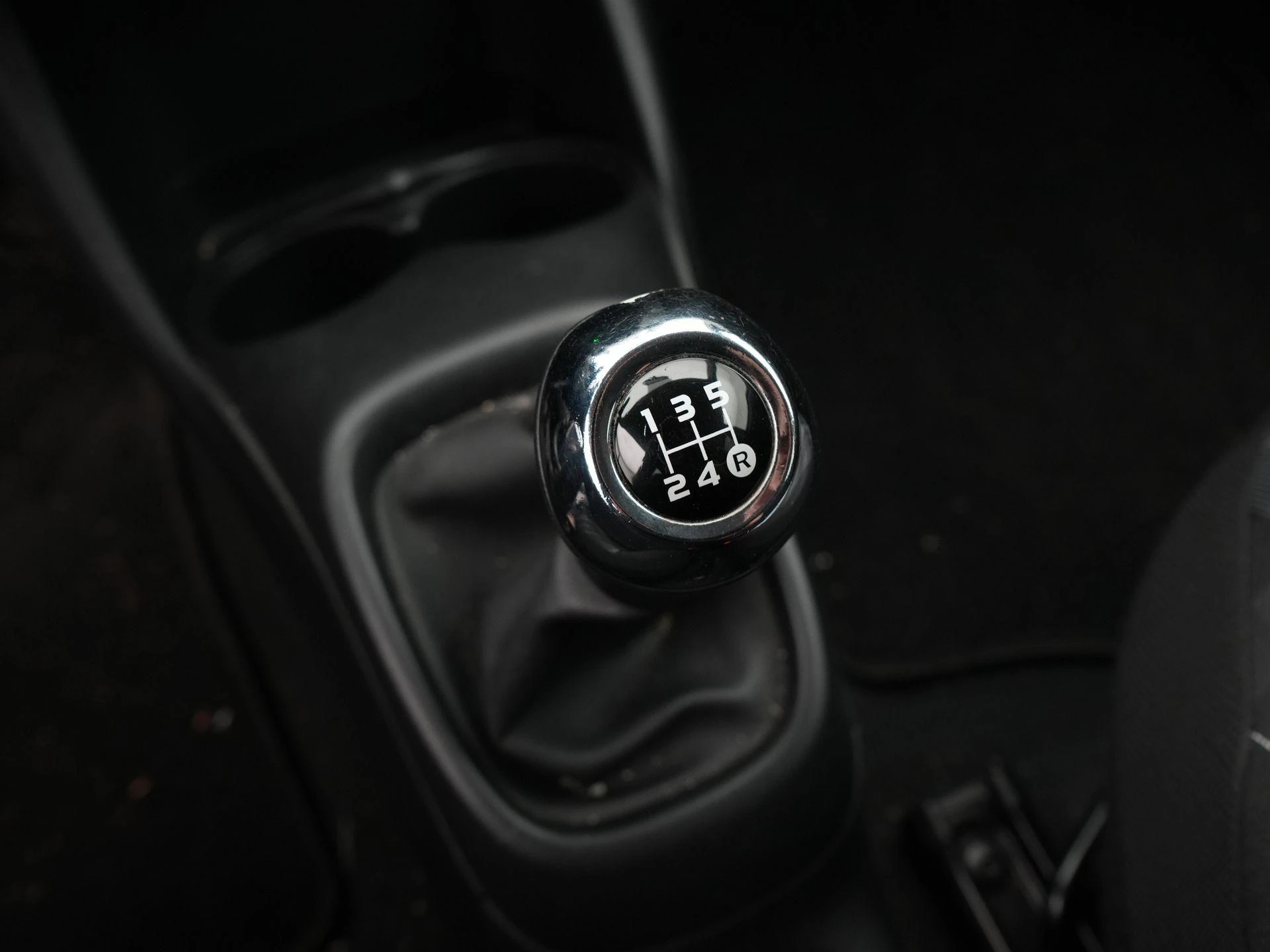 Peugeot-108-image-21