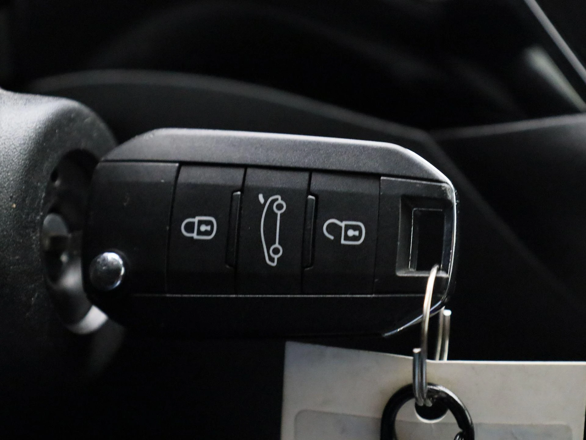 Opel-Corsa-image-19