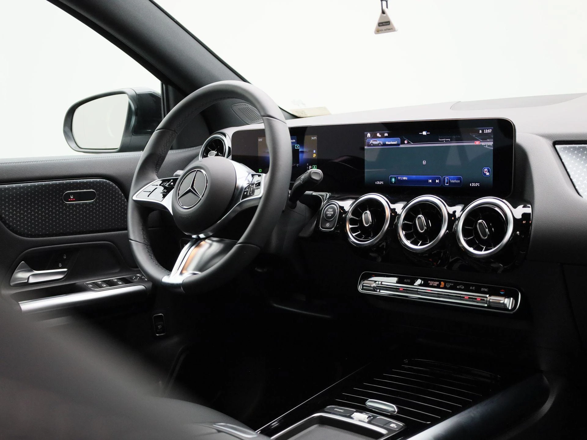 Mercedes-Benz GLA 200 Luxury Line