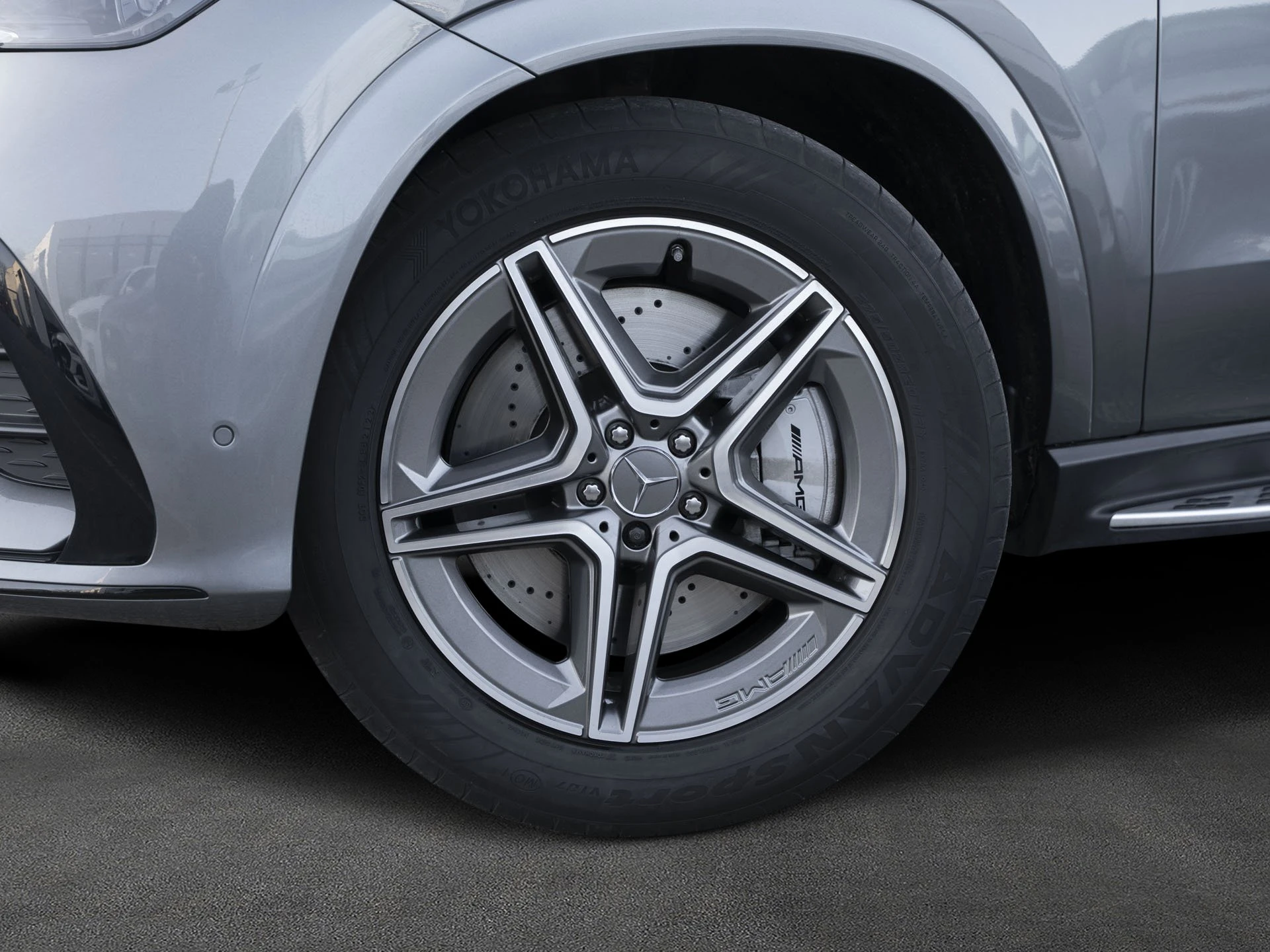 Mercedes-Benz-GLE-image-4