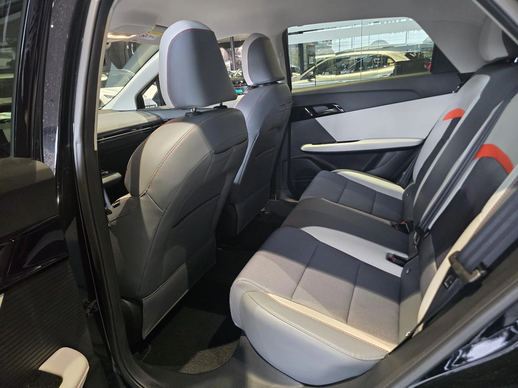 MG MG4 Luxury Long Range 64 kWh