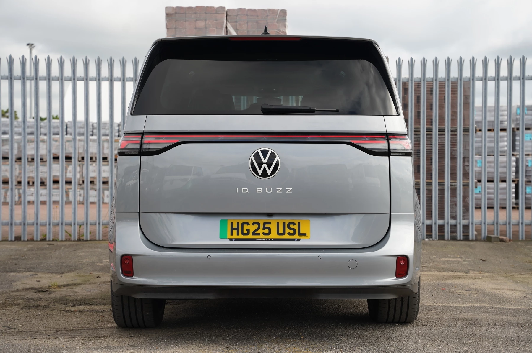Volkswagen-ID. Buzz-image-12