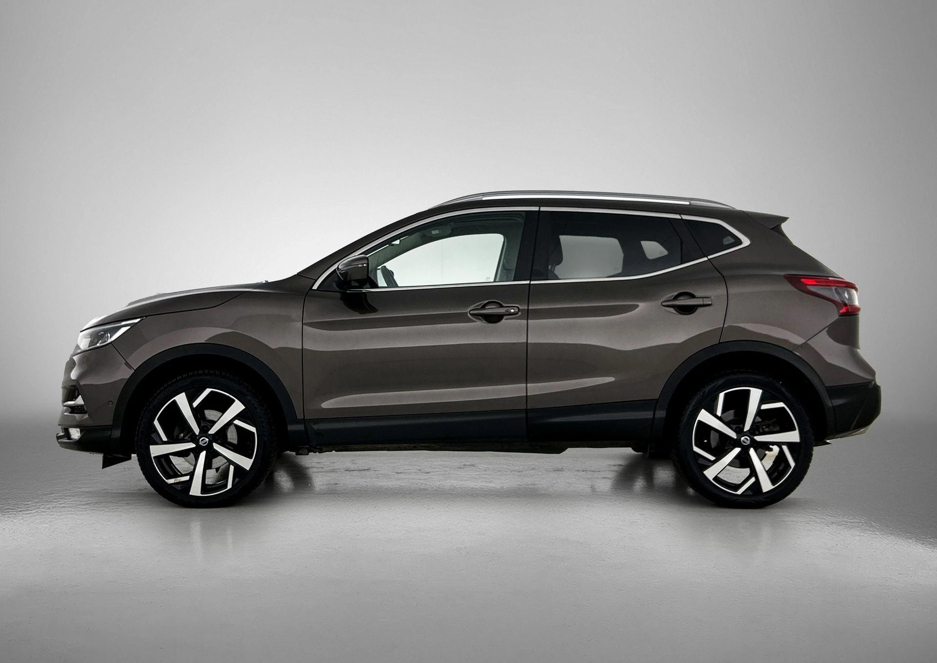 Nissan-QASHQAI-image-1