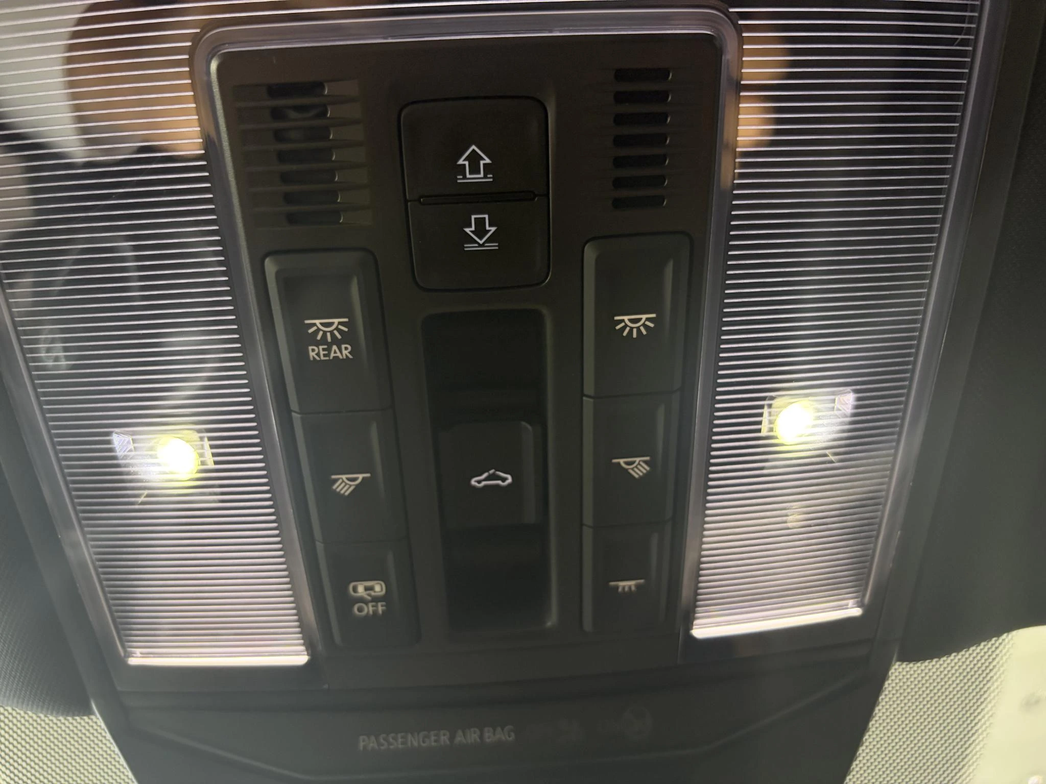 Volkswagen-Passat-image-22