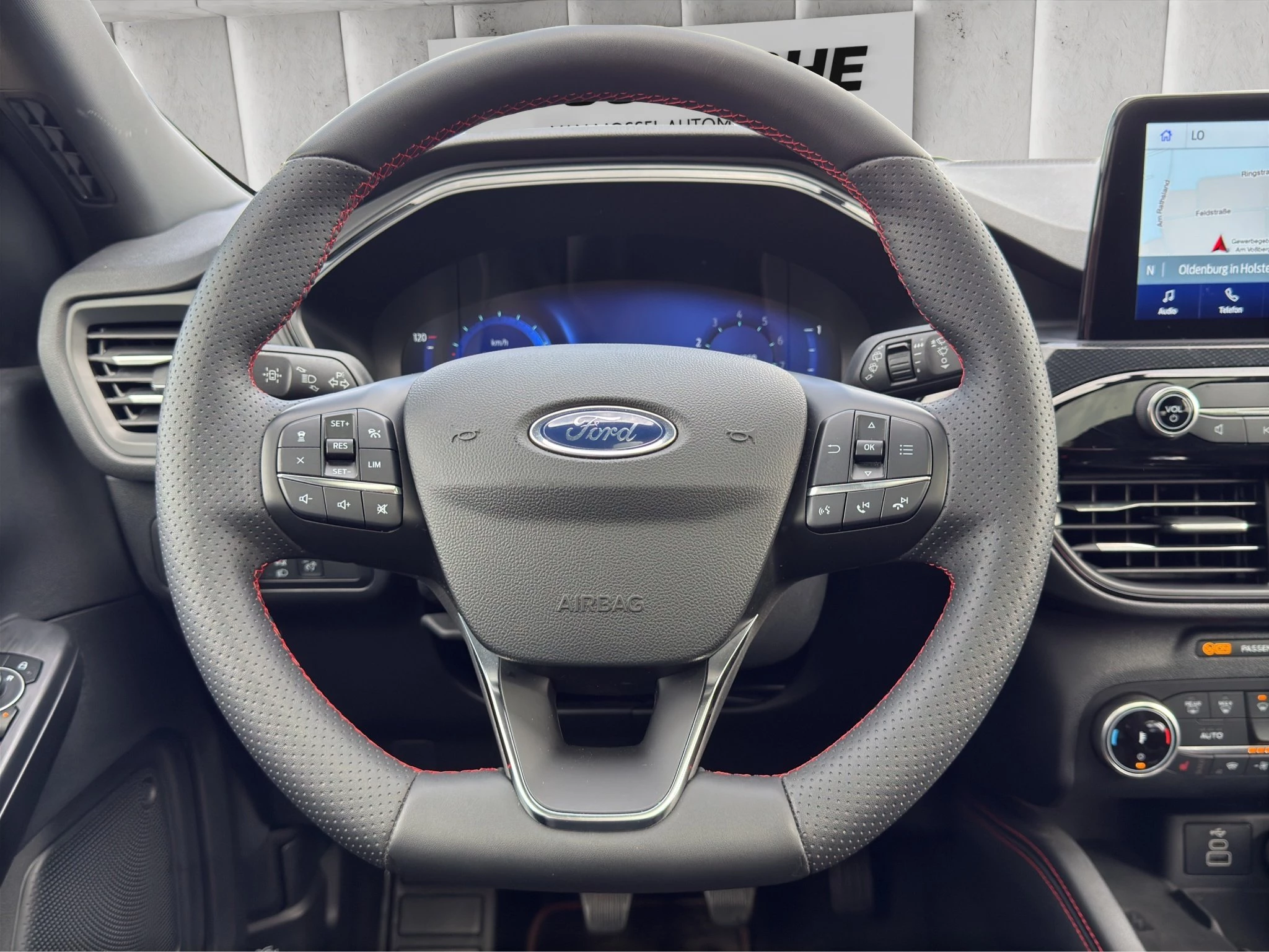 Ford Kuga ST-Line X*PANO*AHK*KAM*ACC*NAVI*SOUND-SYS.