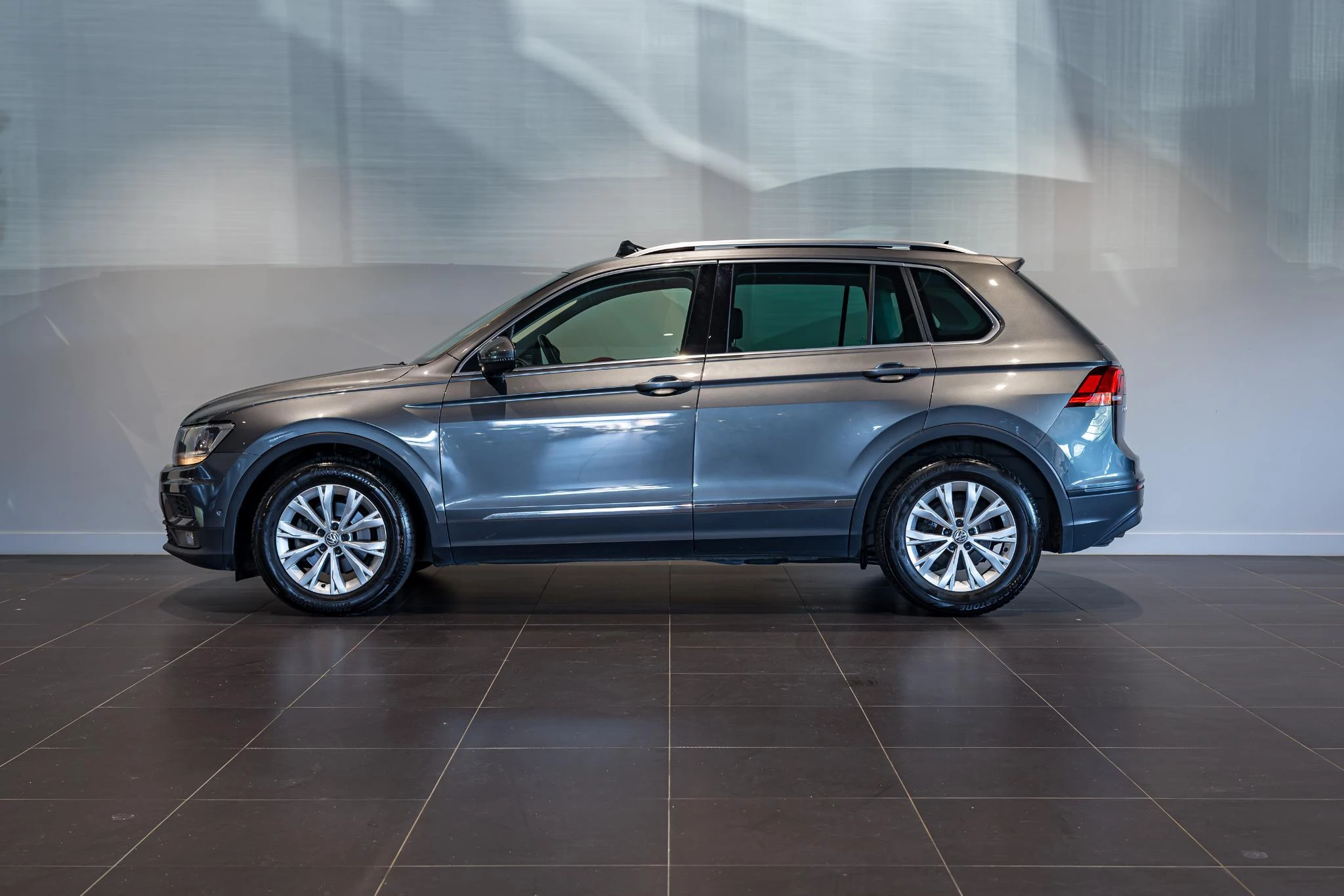 Volkswagen Tiguan 1.5 TSI DSG | Pano Dak | Carplay | ACC | Zetelverw