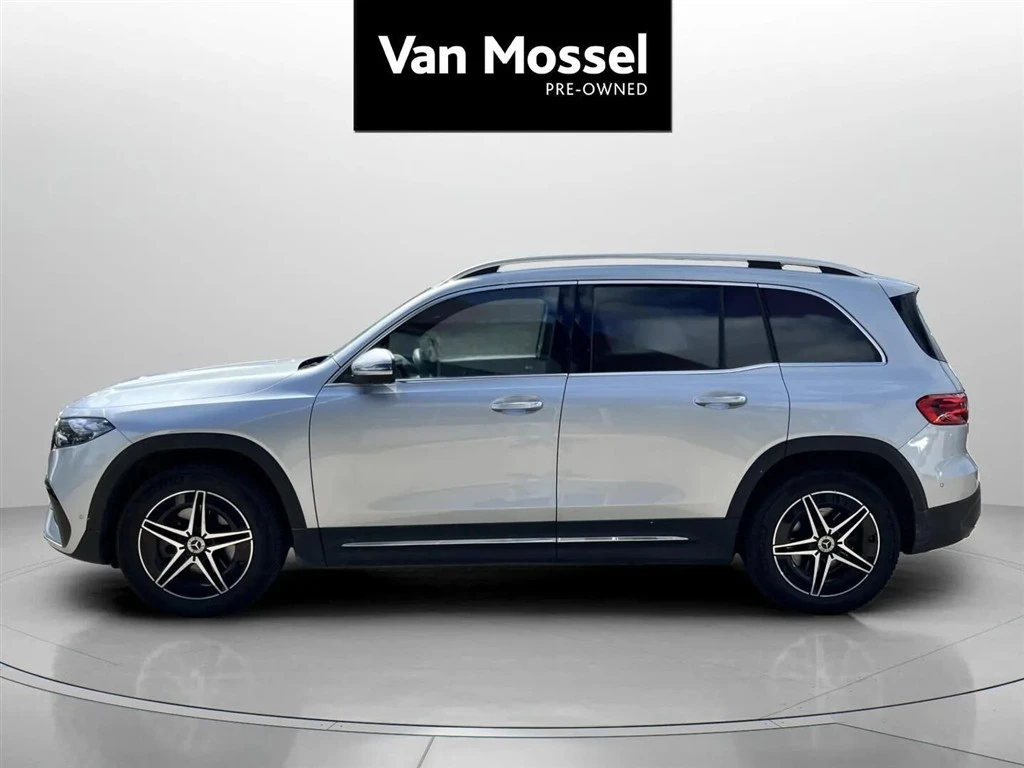 Mercedes-Benz-EQB-image-7