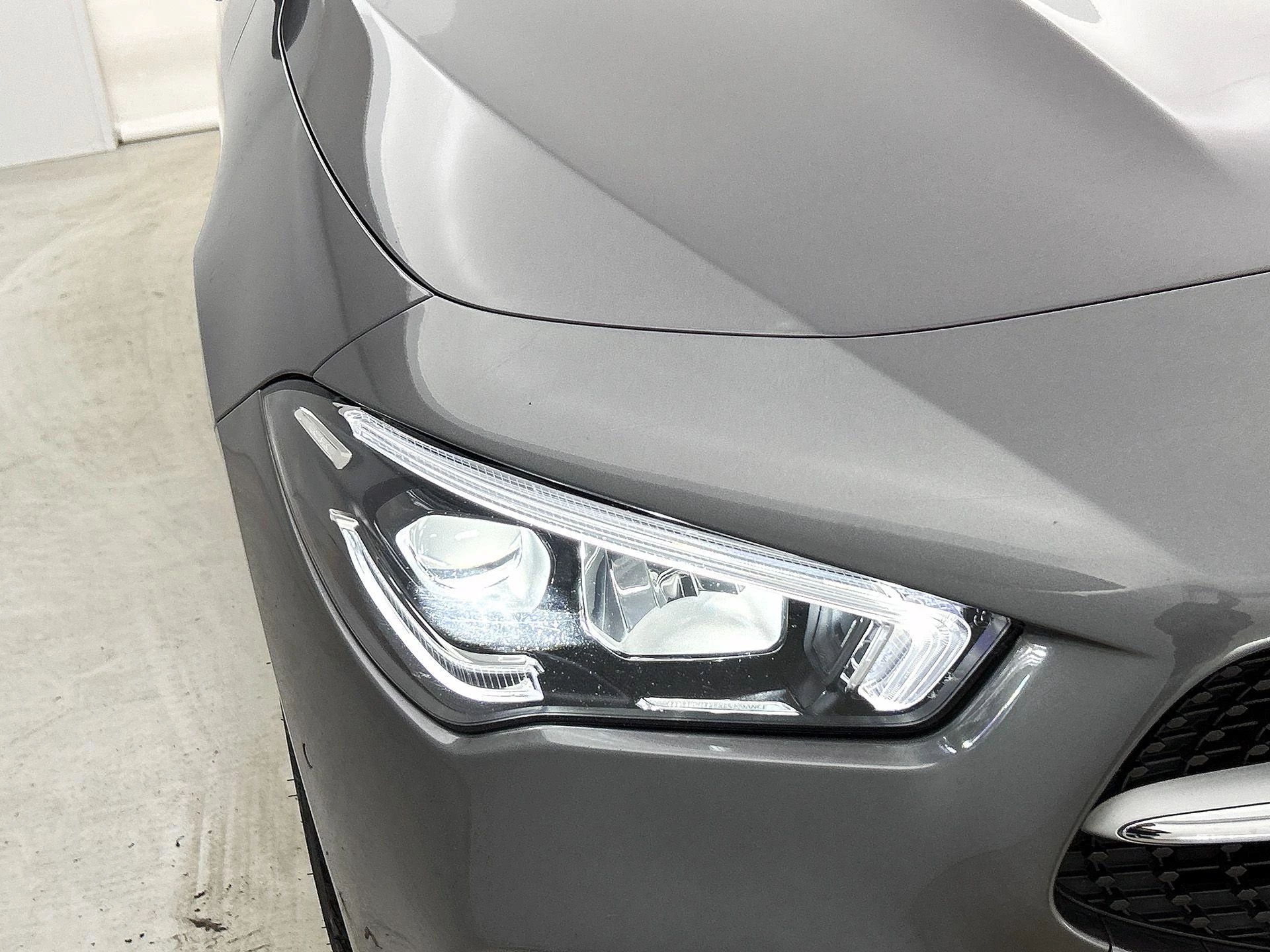 Mercedes-Benz-CLA-image-13