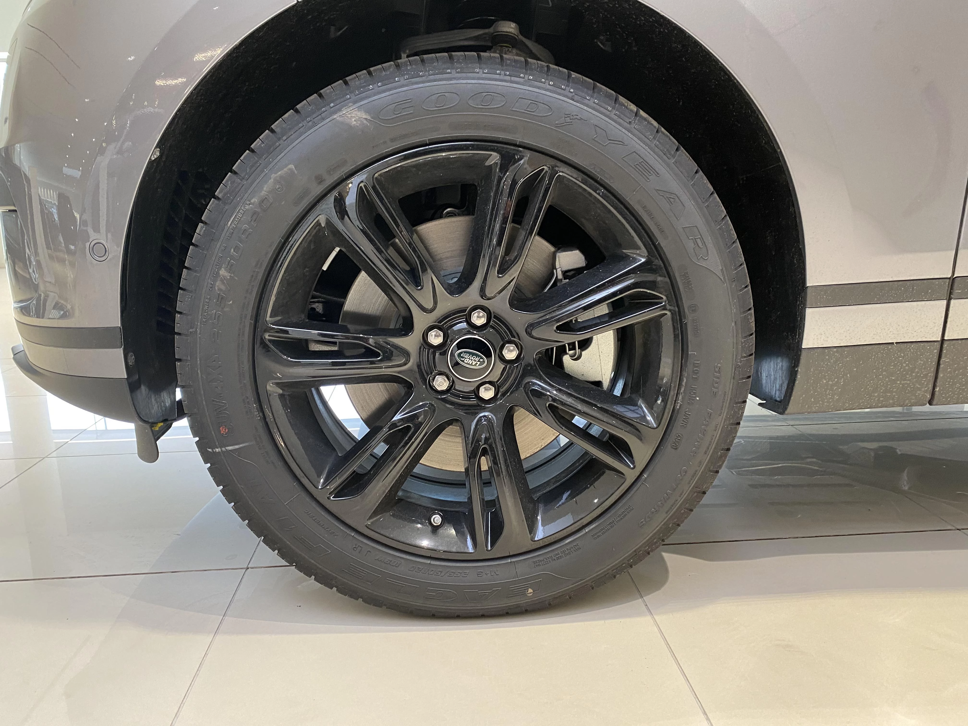 Land Rover Range Rover Velar SE P400e