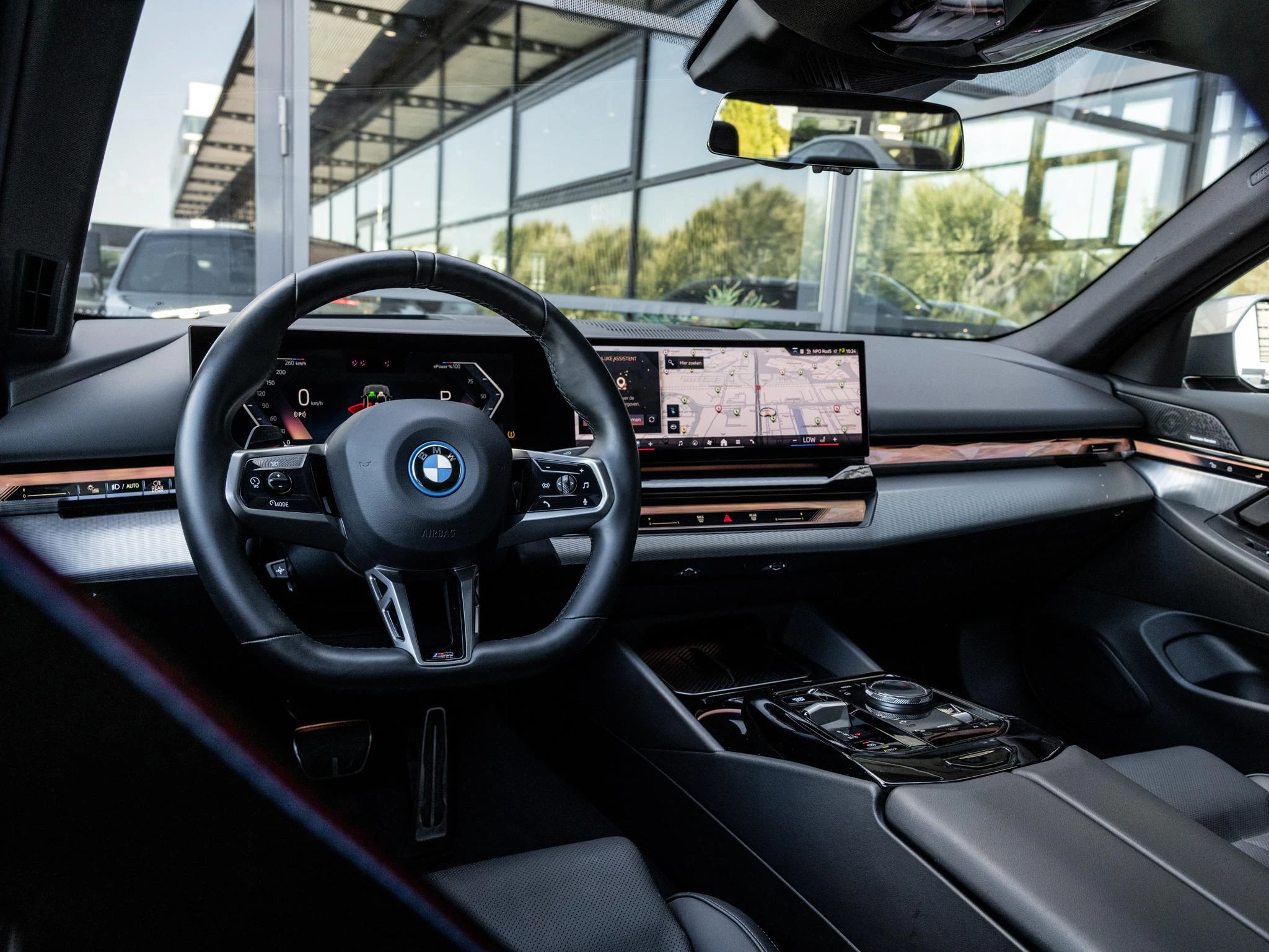 BMW-i5-image-15