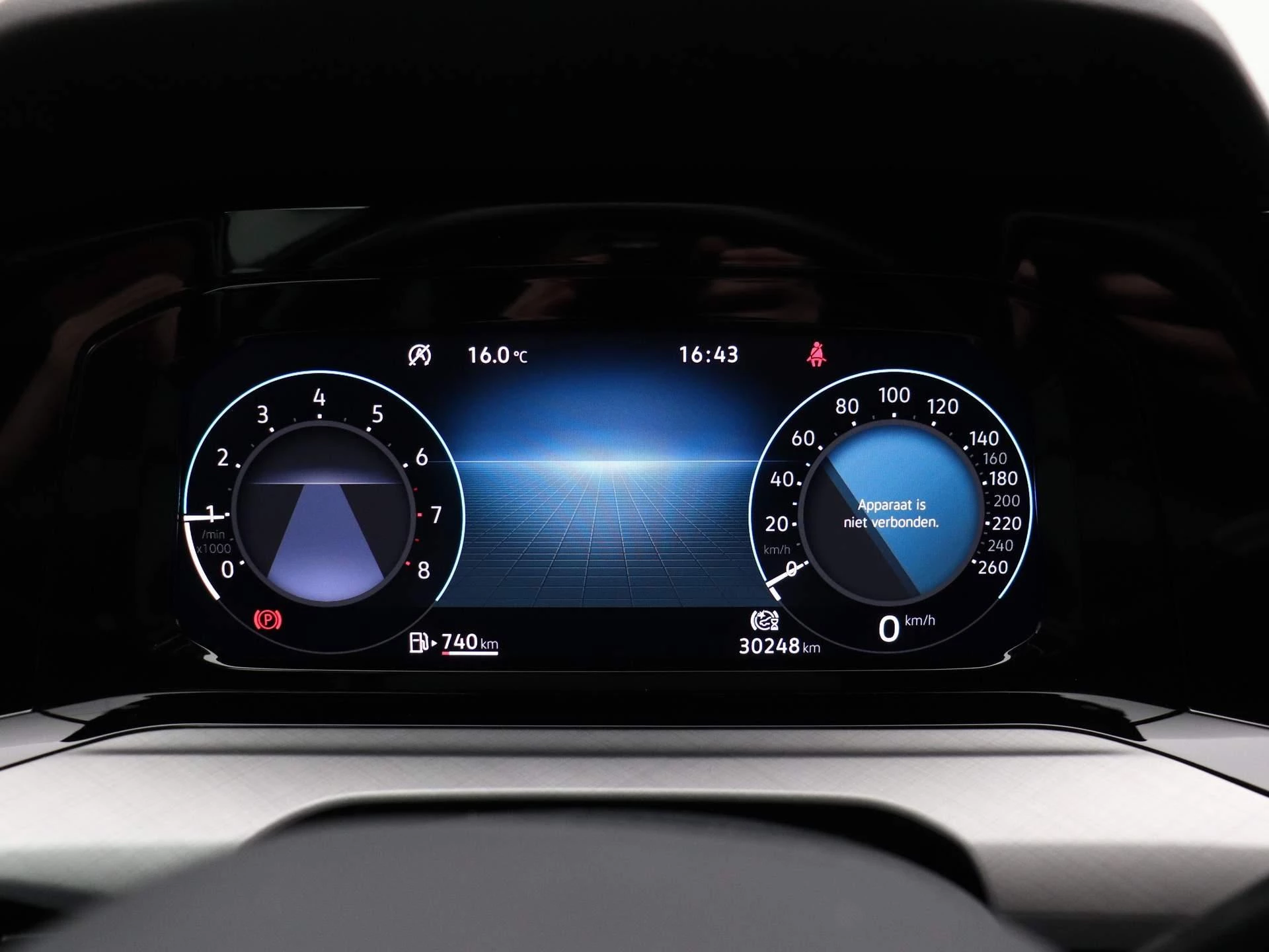 Volkswagen-Golf-image-21
