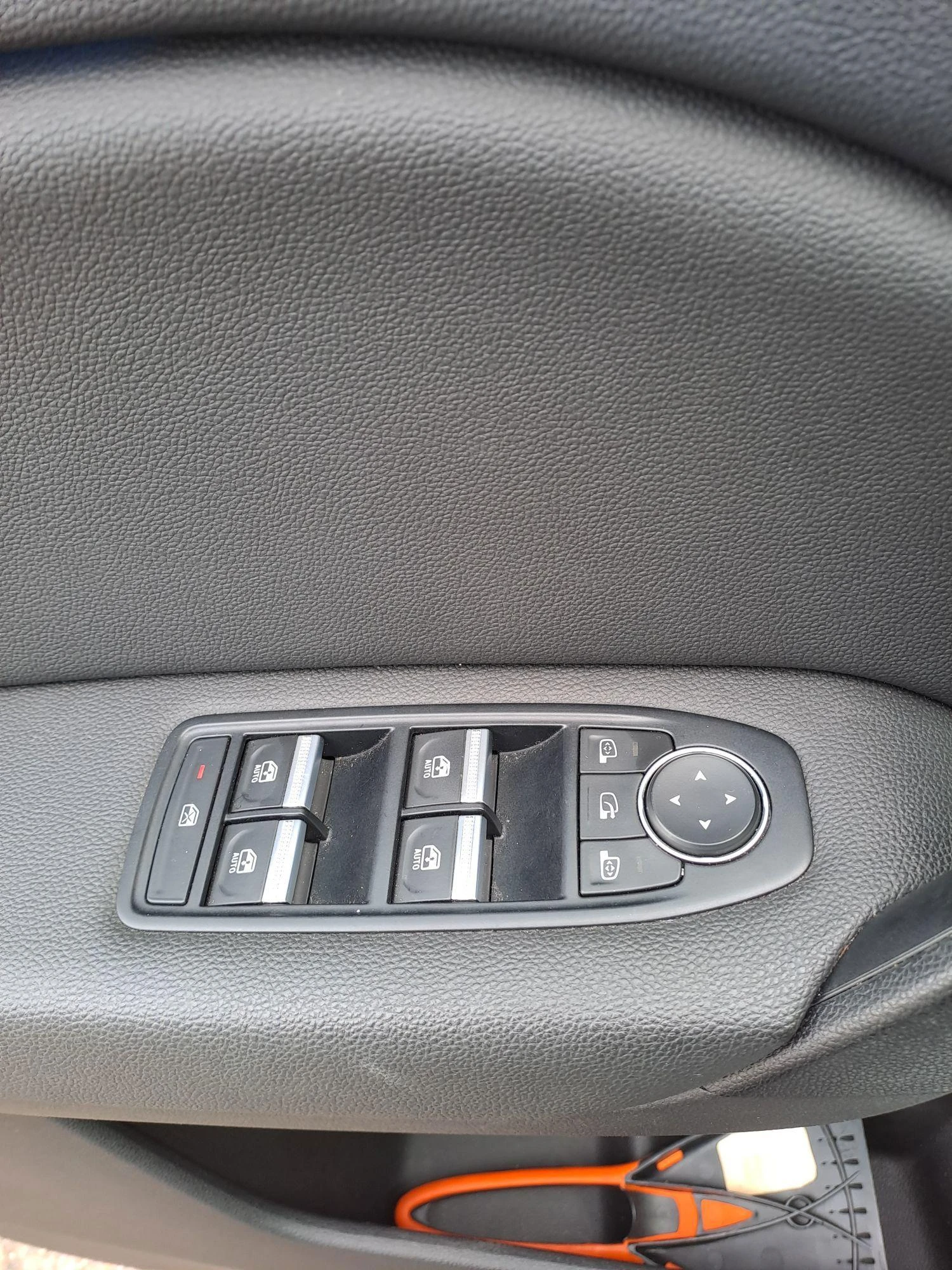 Renault-Captur-image-10