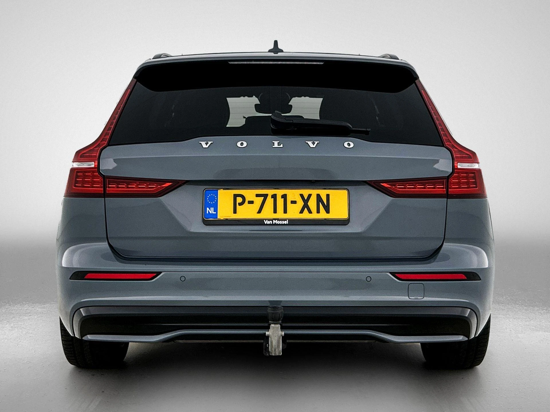 Volvo-V60-image-2