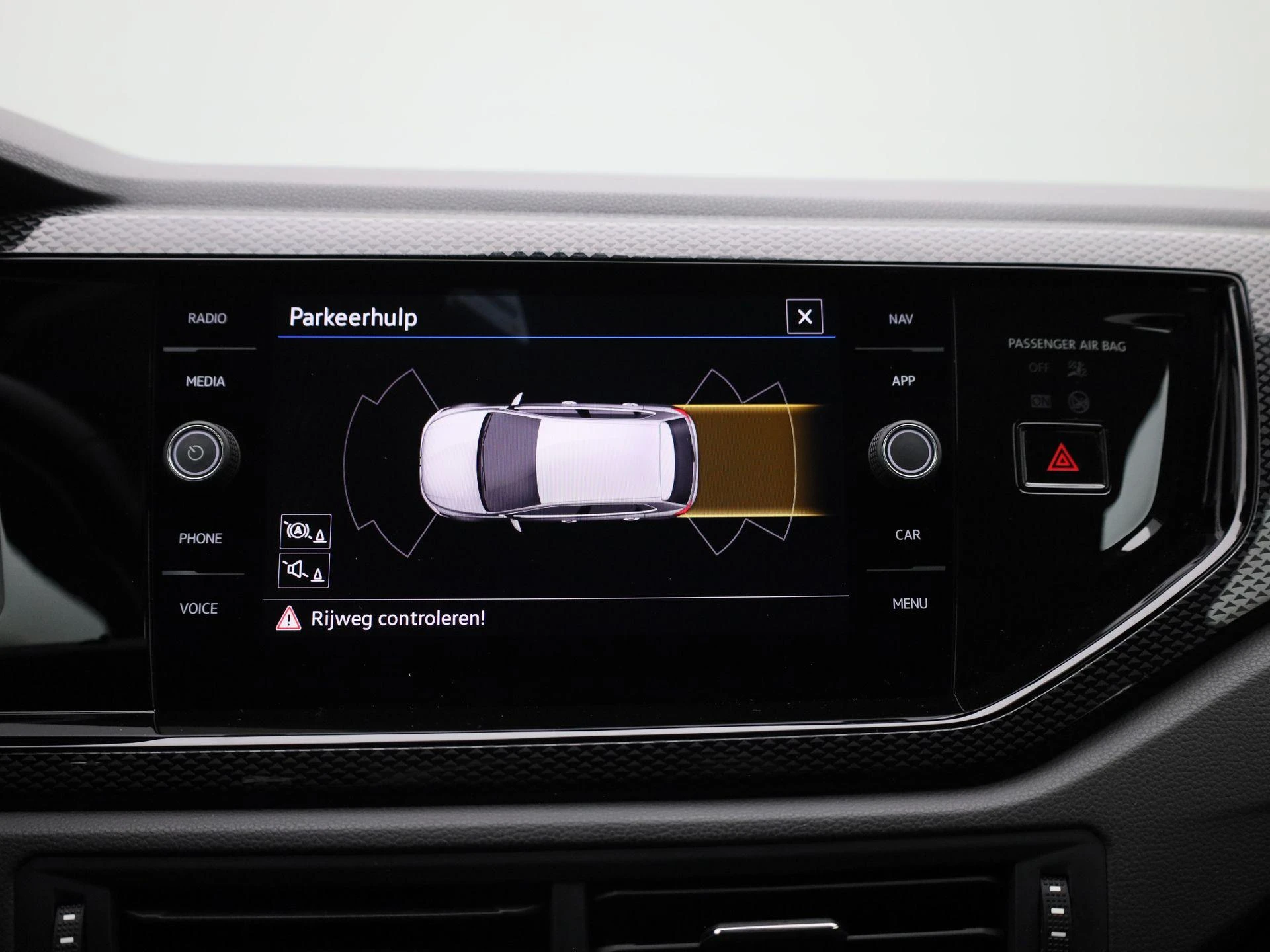 Volkswagen-Polo-image-26