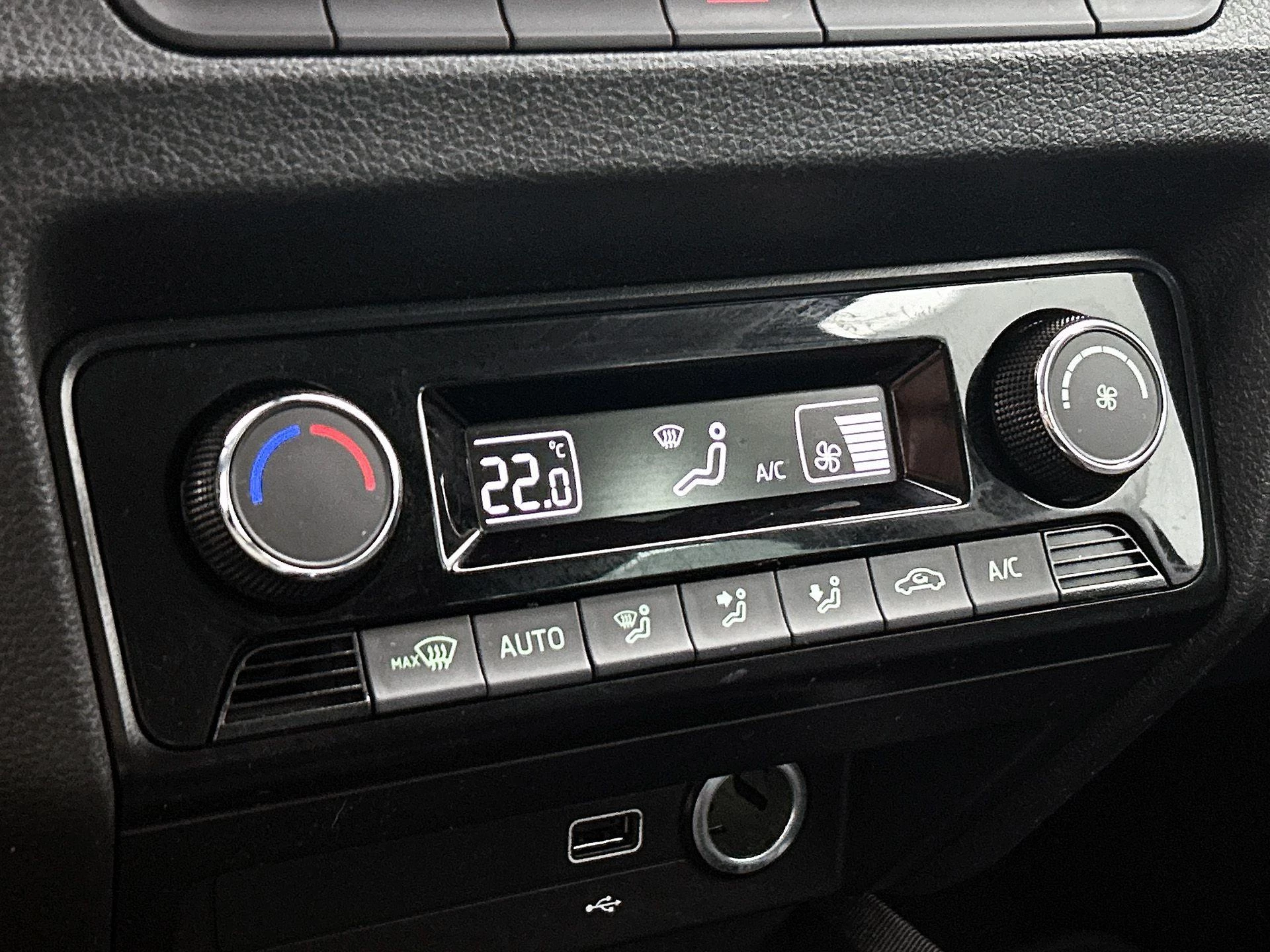 Škoda-Fabia-image-18