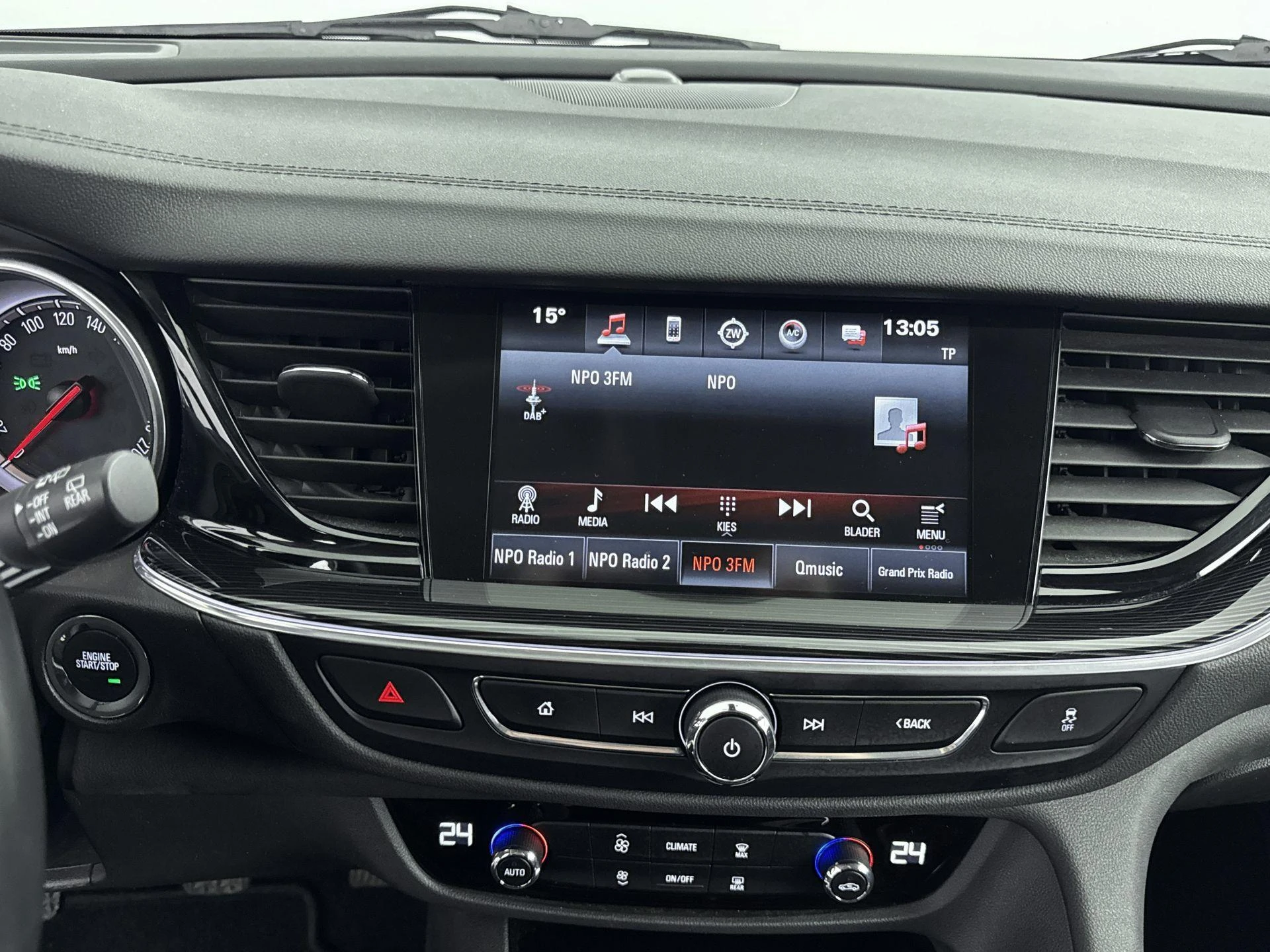 Opel-Insignia-image-6