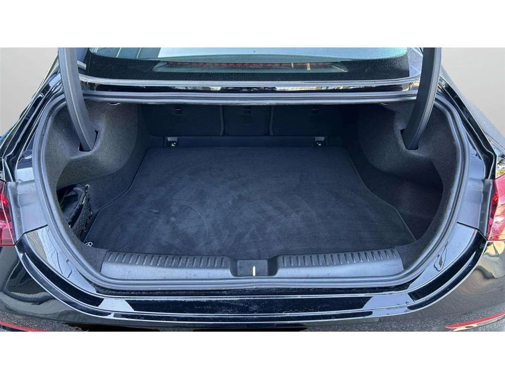 Mercedes-Benz-CLA-image-24