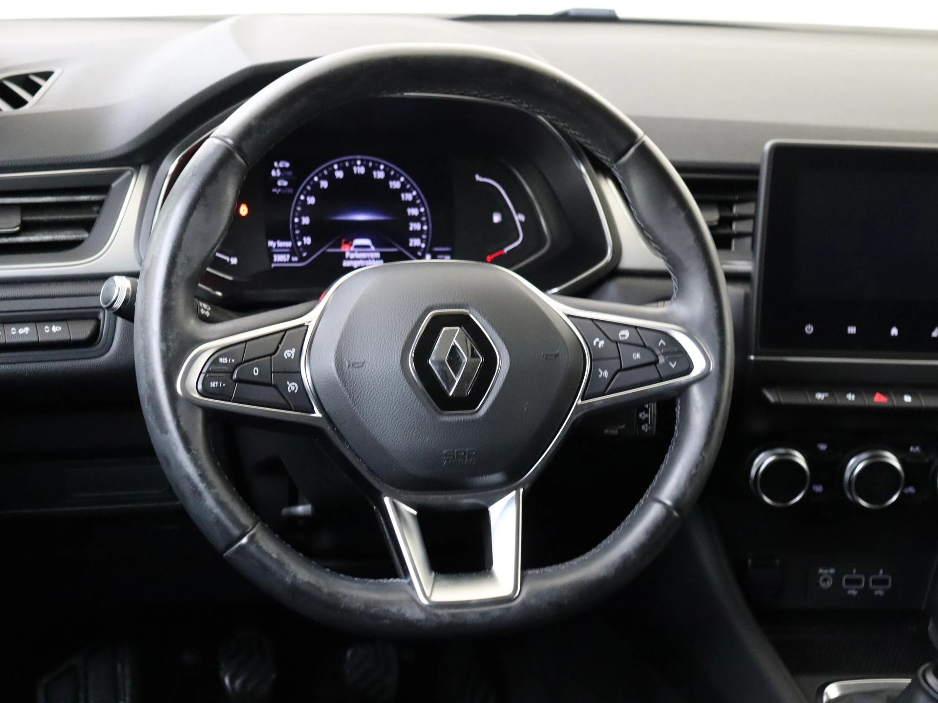 Renault-Captur-image-9