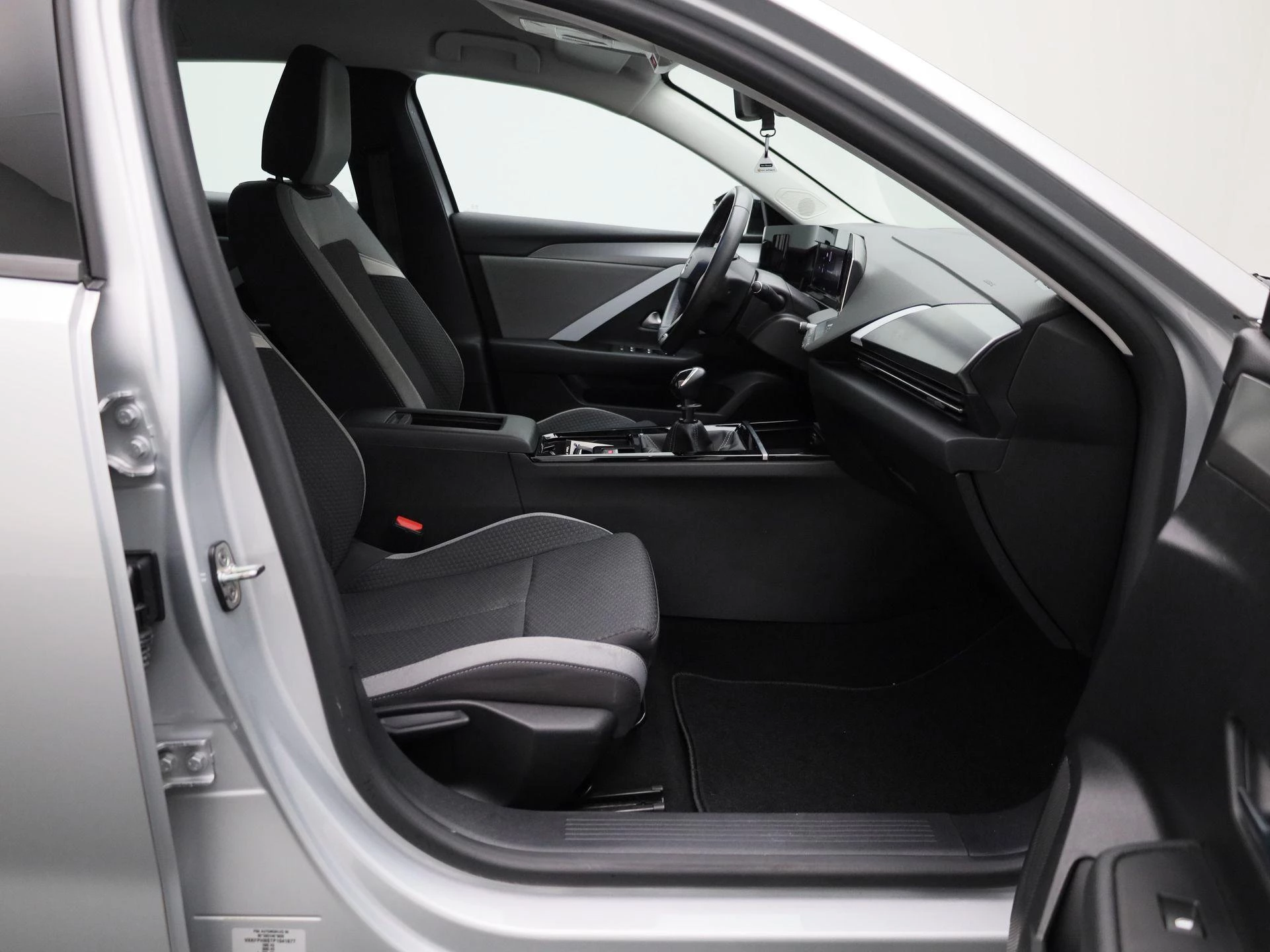 Opel-Astra-image-28