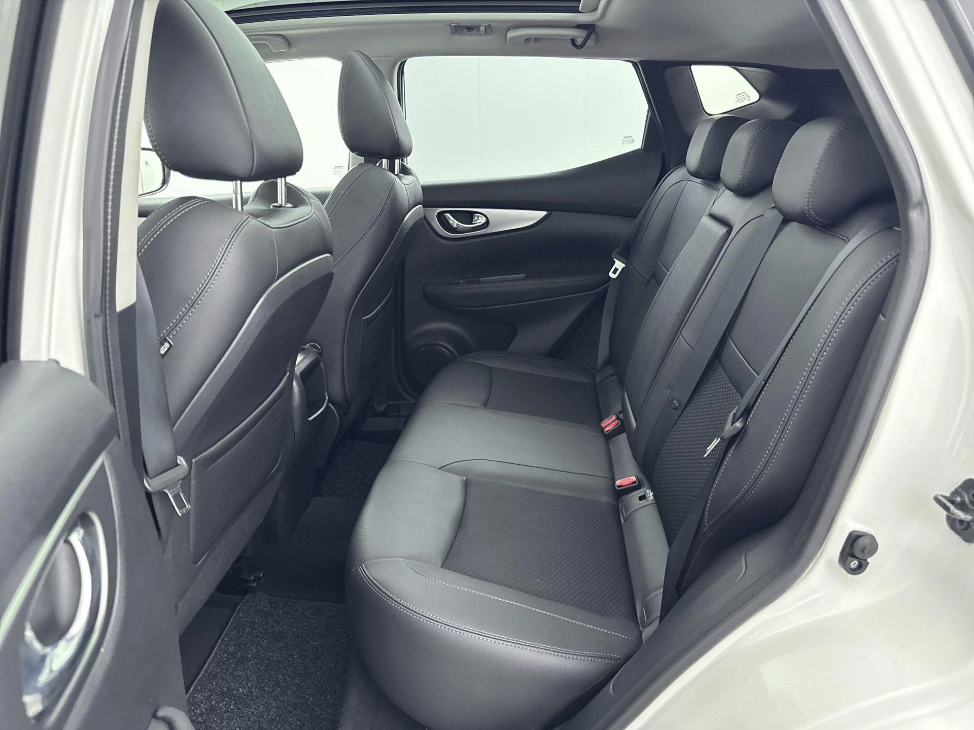 Nissan-QASHQAI-image-26