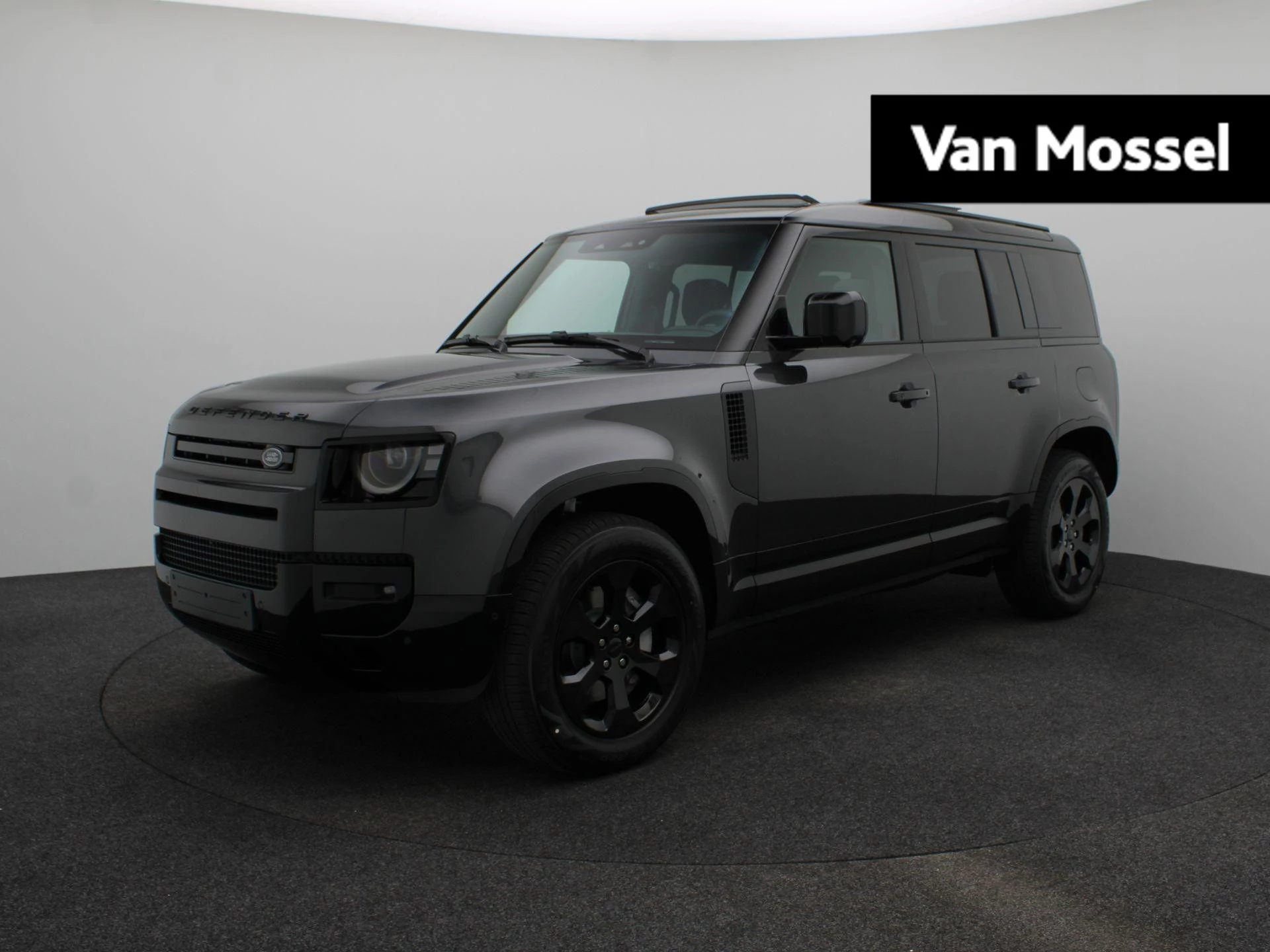 Land Rover-Defender-image-0