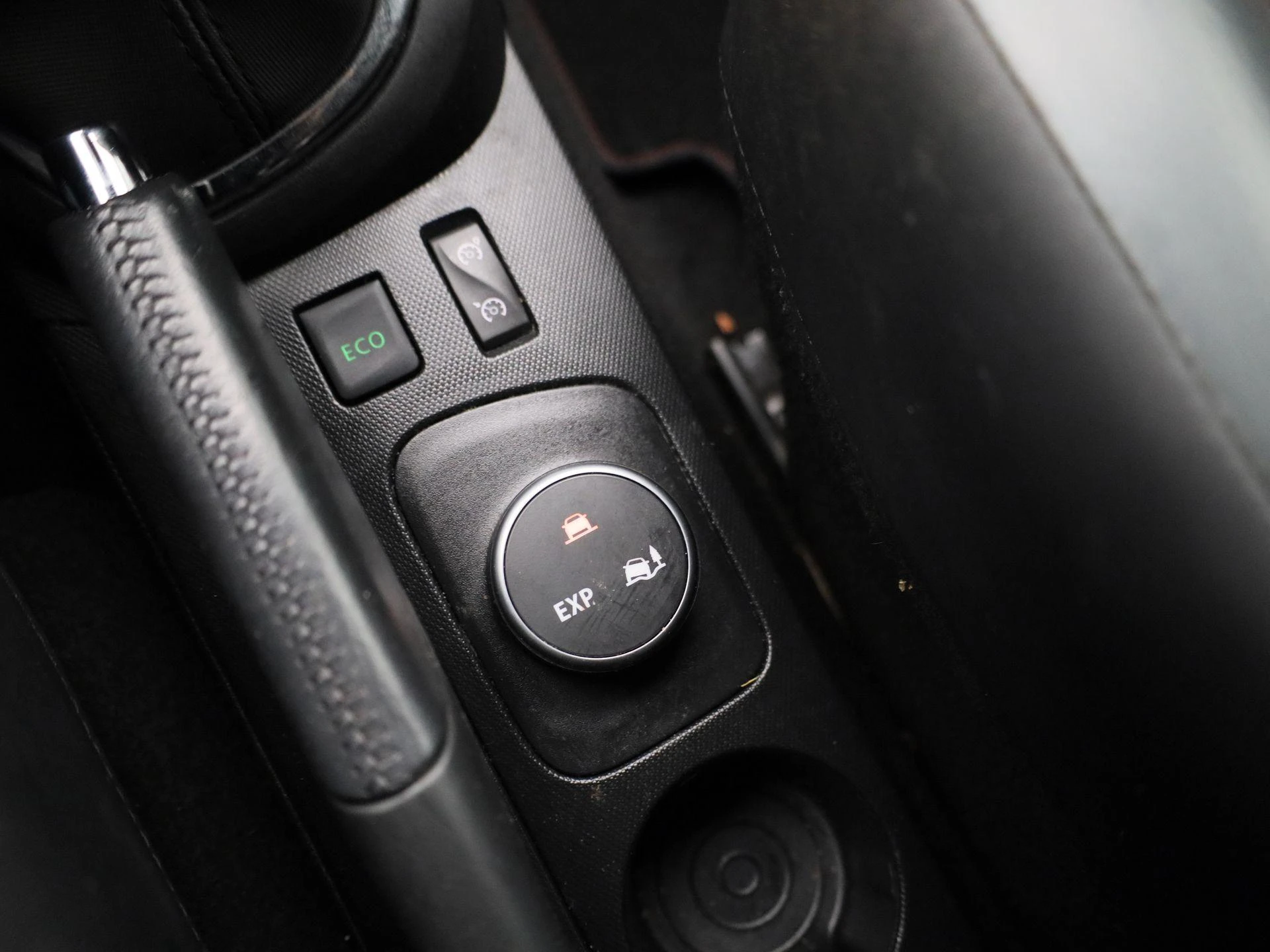Renault-Captur-image-22