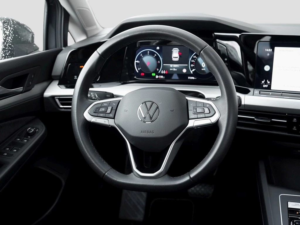Volkswagen Golf Variant 2.0 TDI DSG Life *LED*AHK*Kamera*Navi*App-Con*PDC*Climatronic*Sitzhug*