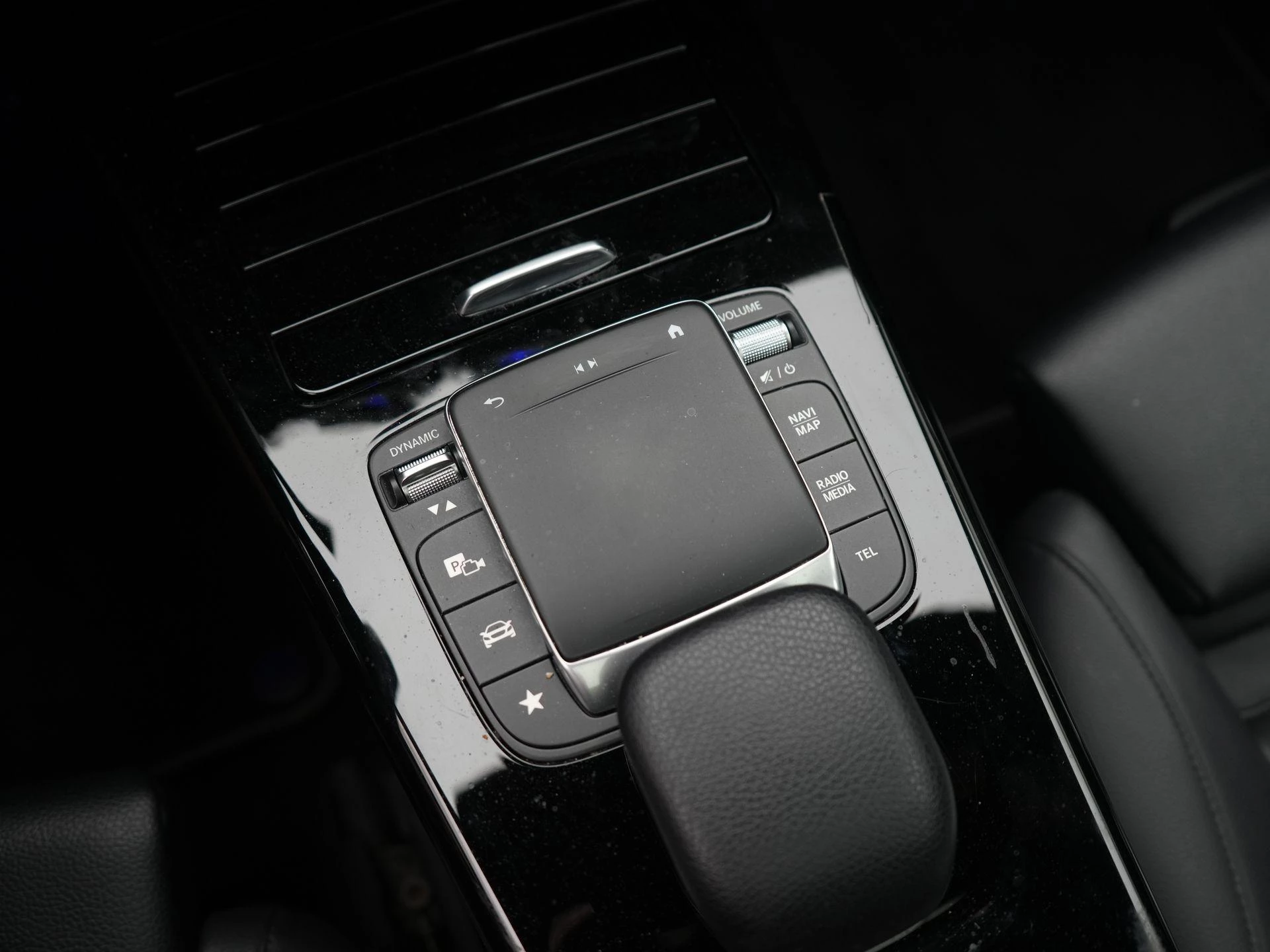 Mercedes-Benz CLA Shooting Brake 200 Business Solution Luxury