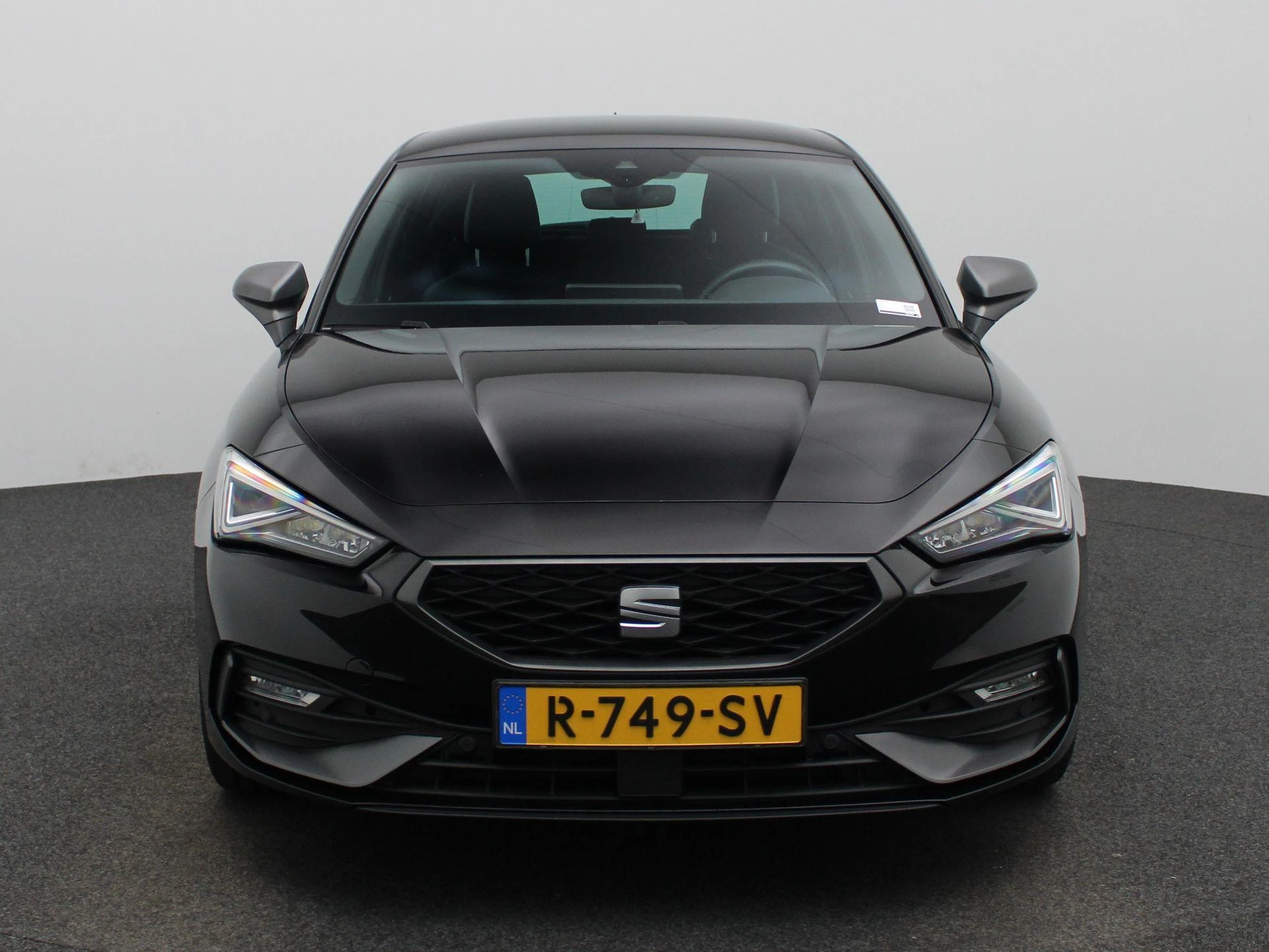 SEAT-Leon-image-2
