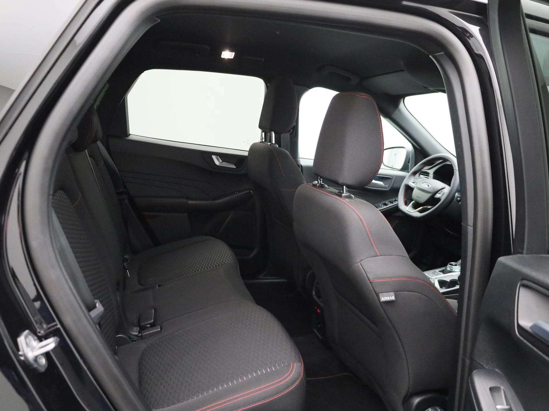 Ford-Kuga-image-35