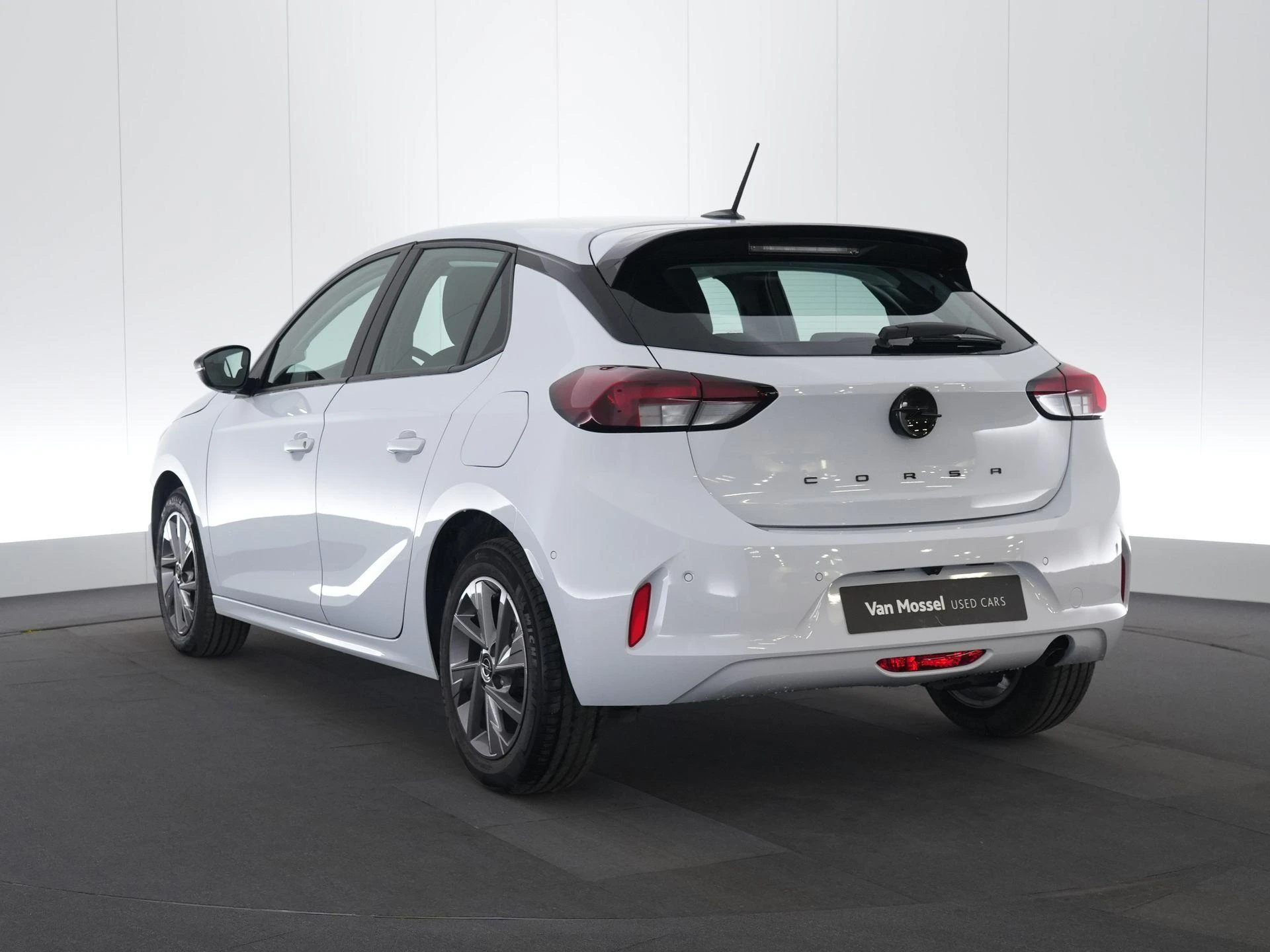 Opel-Corsa-image-1