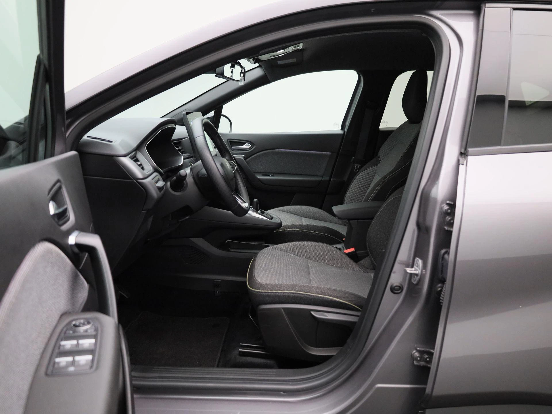 Renault-Captur-image-8