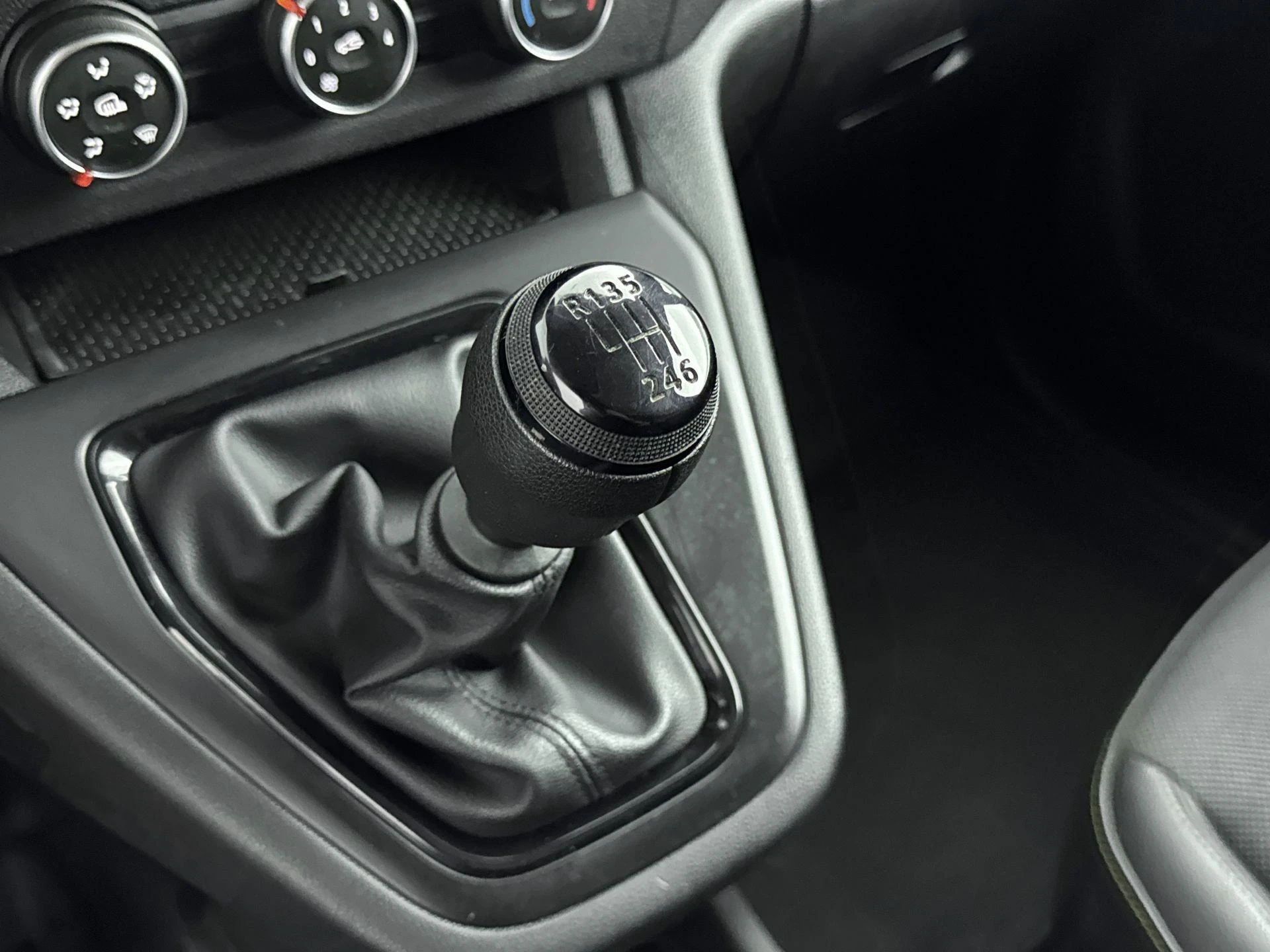 Renault-Kangoo-image-20