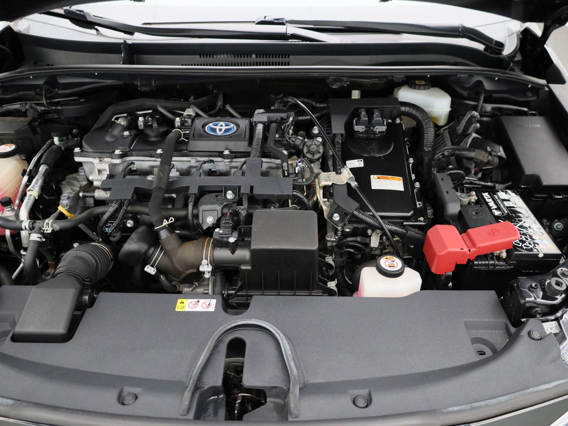 Toyota-Corolla Touring Sports-image-33